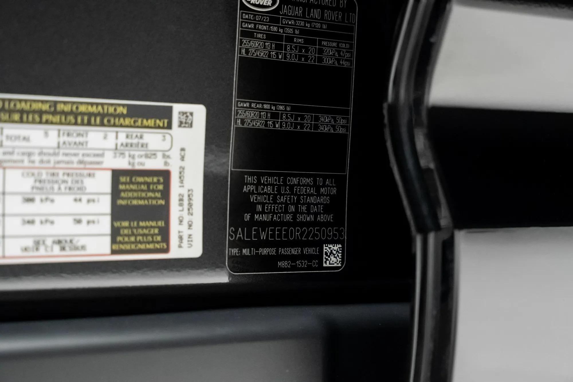 2024 Land Rover Defender 110 Carpathian Edition