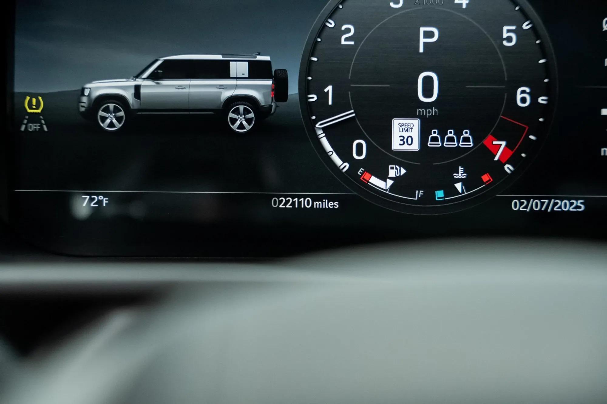 2024 Land Rover Defender 110 Carpathian Edition