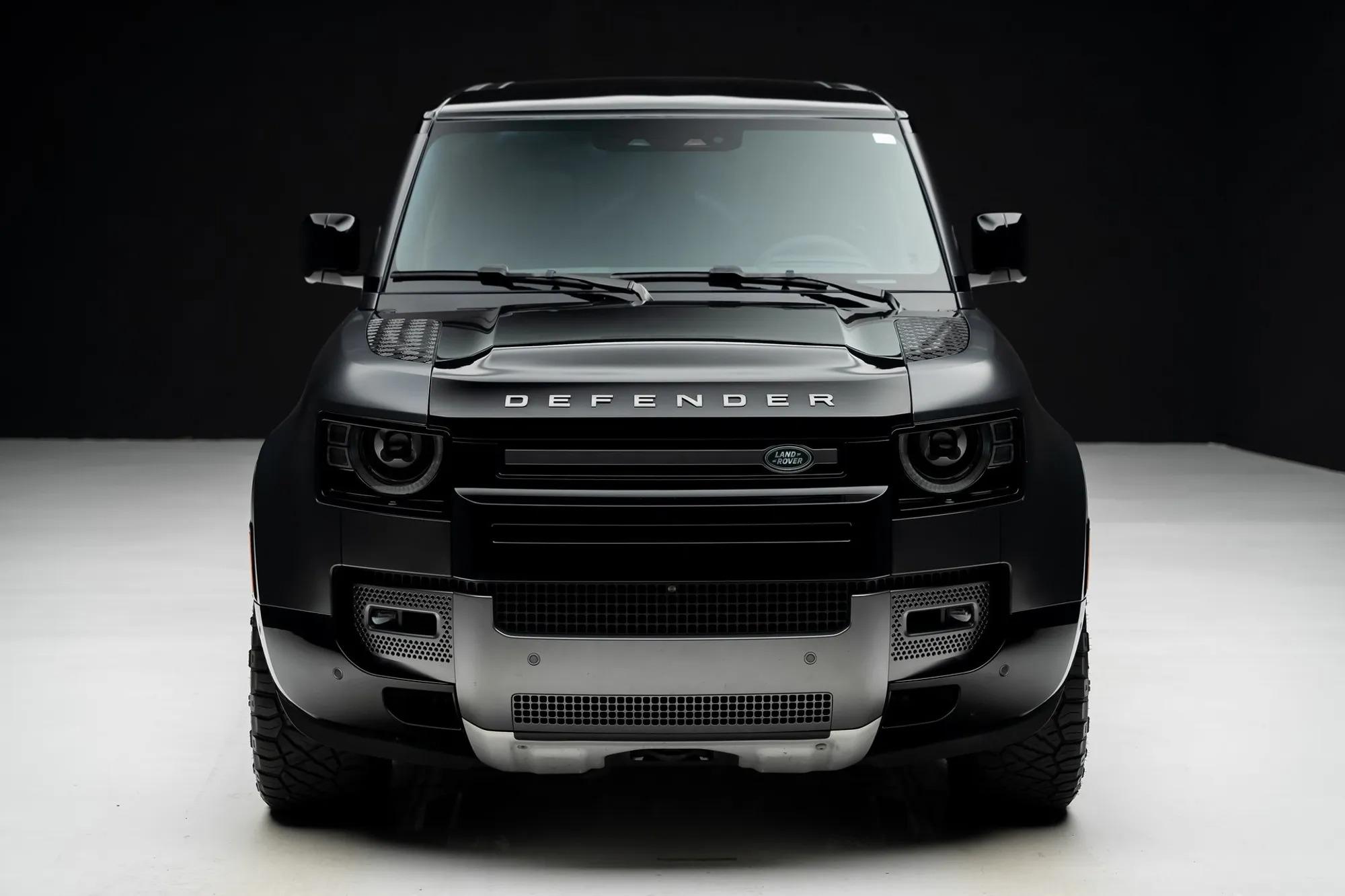 2024 Land Rover Defender 110 Carpathian Edition - 2