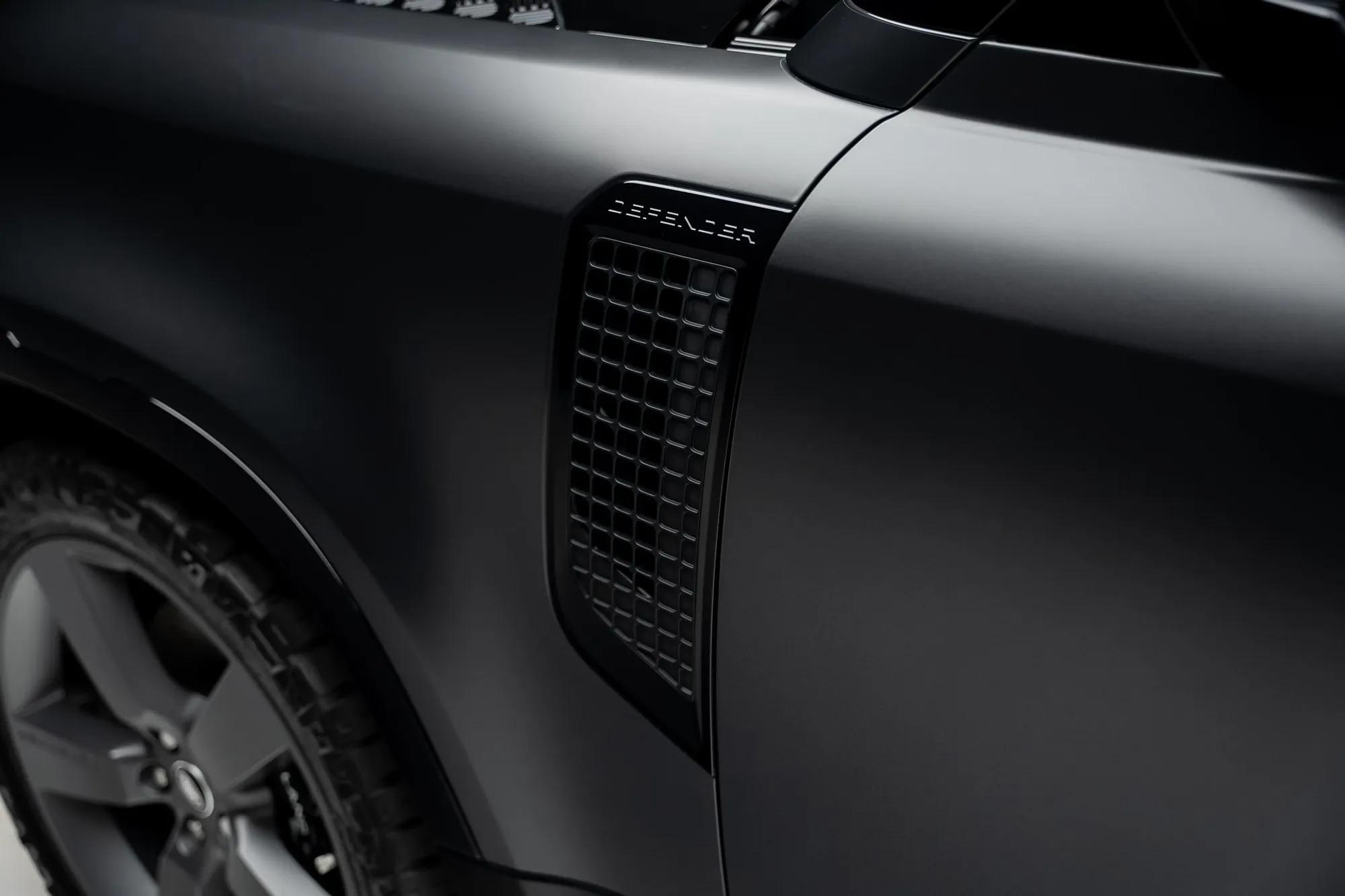 2024 Land Rover Defender 110 Carpathian Edition