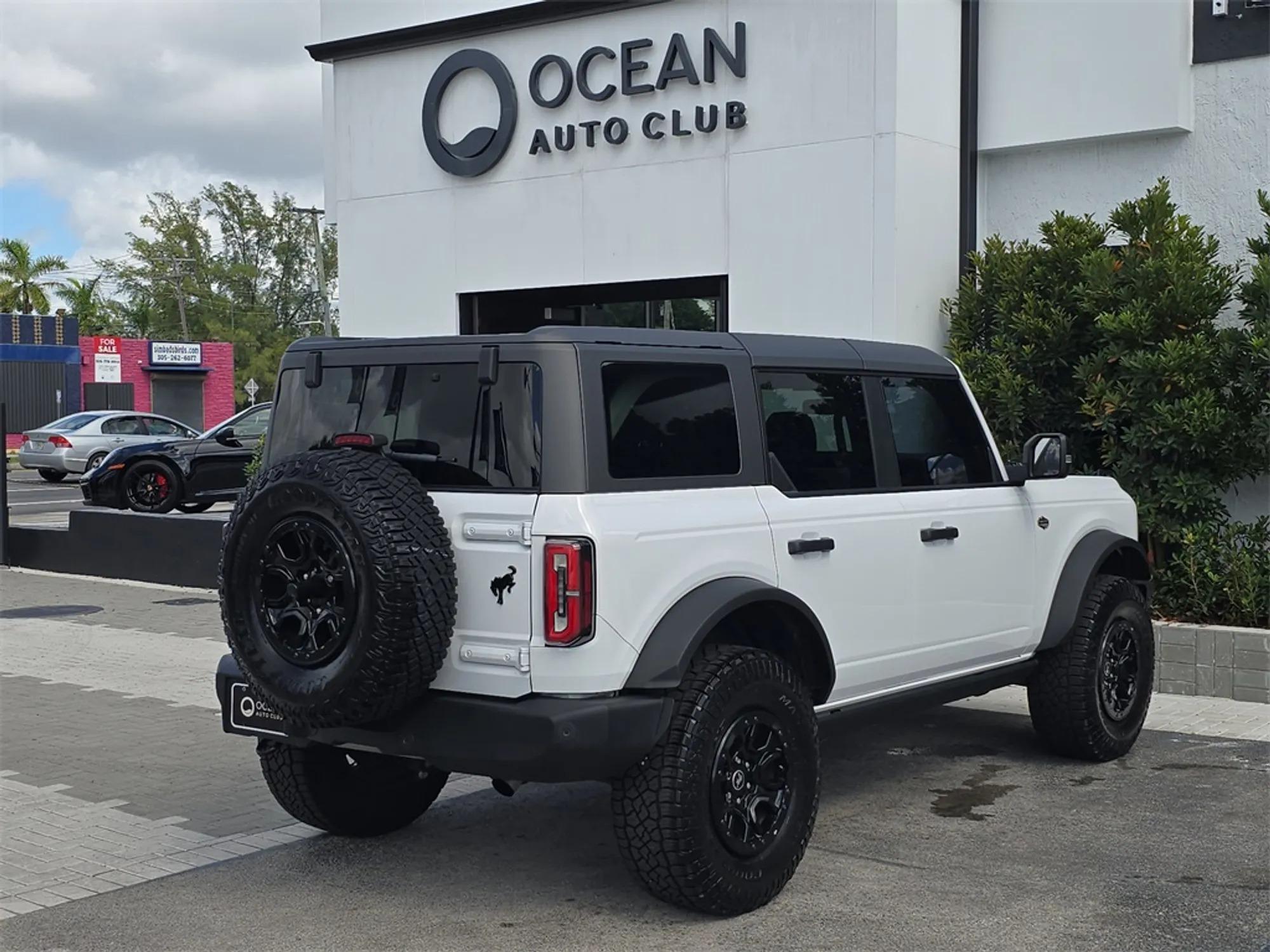 2023 Ford Bronco Wildtrak - 3