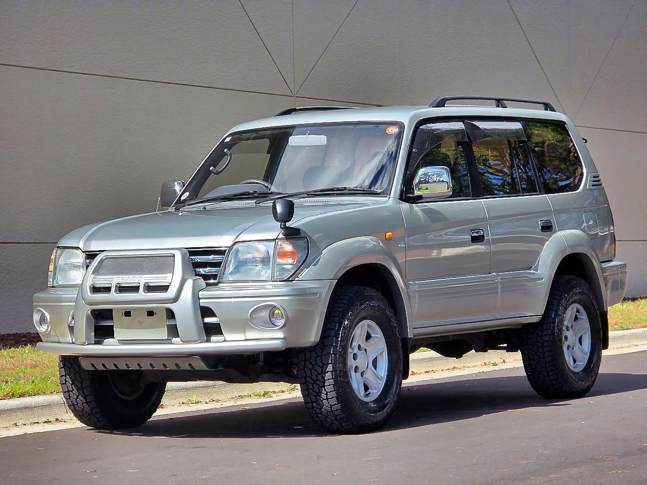  Toyota Land Cruiser