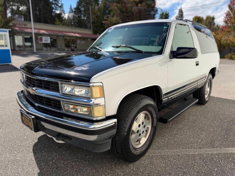 1995 Chevrolet Tahoe LT - 5