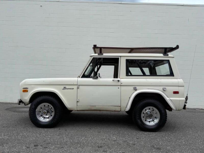 1970 Ford Bronco - 2