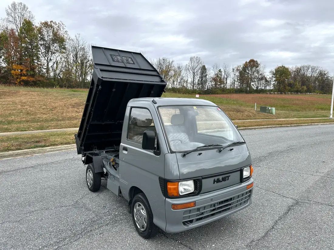 1995 Daihatsu HiJet 4x4 Dump