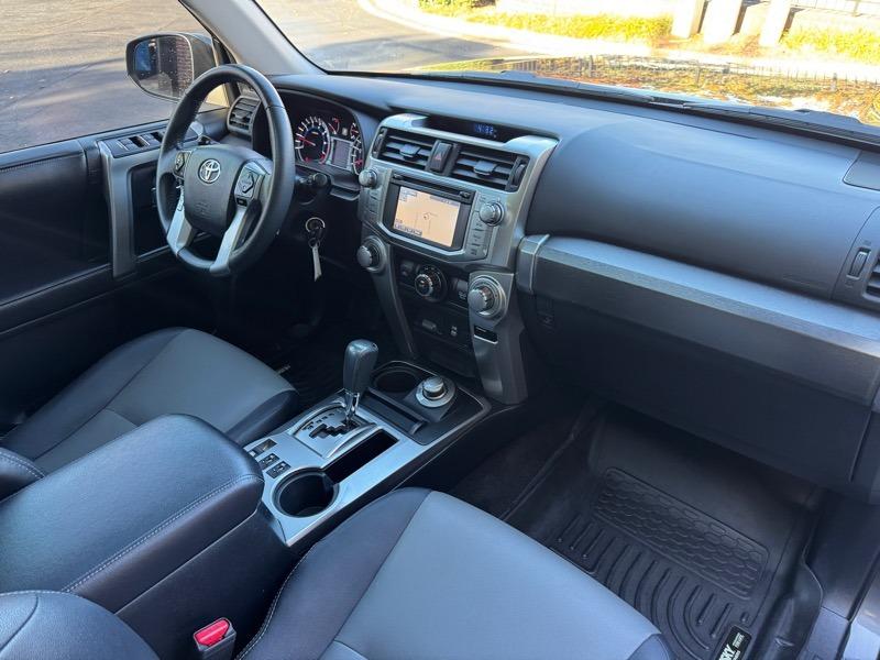 2017 Toyota 4Runner SR5 Premium