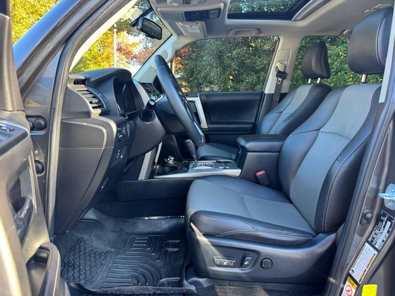 2017 Toyota 4Runner SR5 Premium