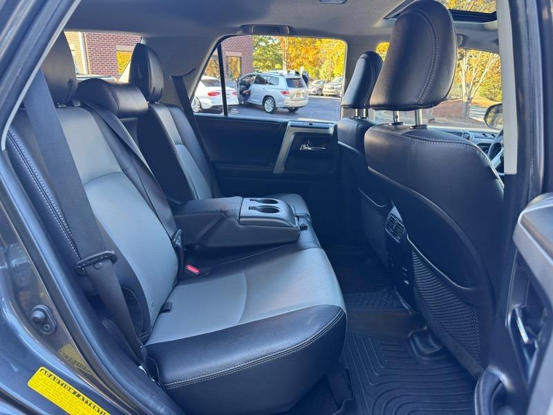 2017 Toyota 4Runner SR5 Premium