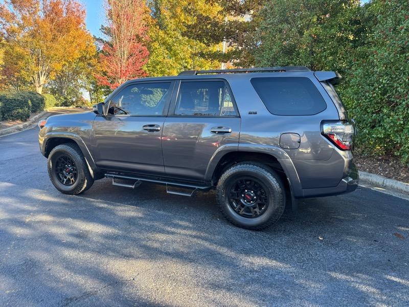 2017 Toyota 4Runner SR5 Premium - 5