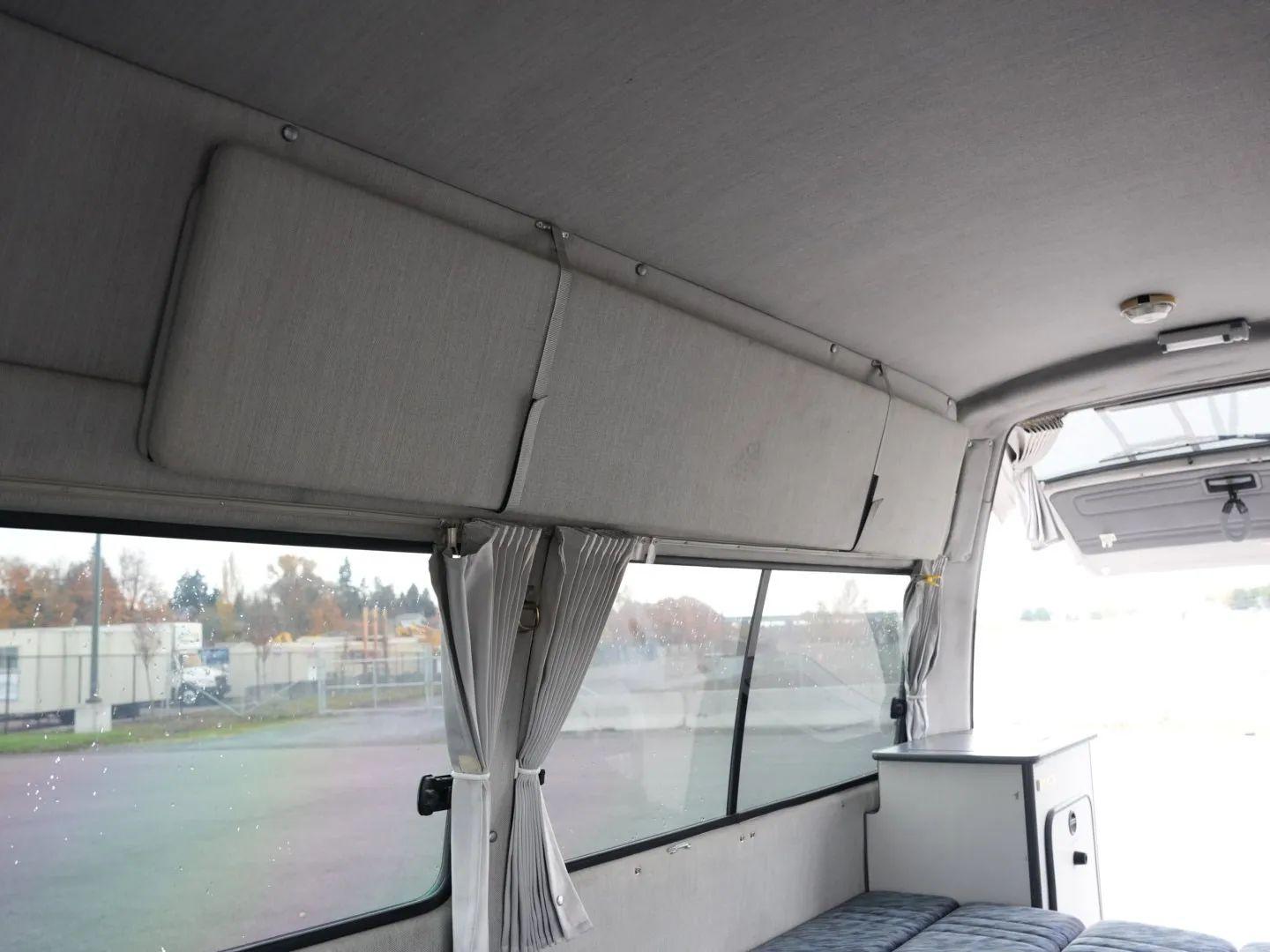 1996 Toyota HiAce Camper