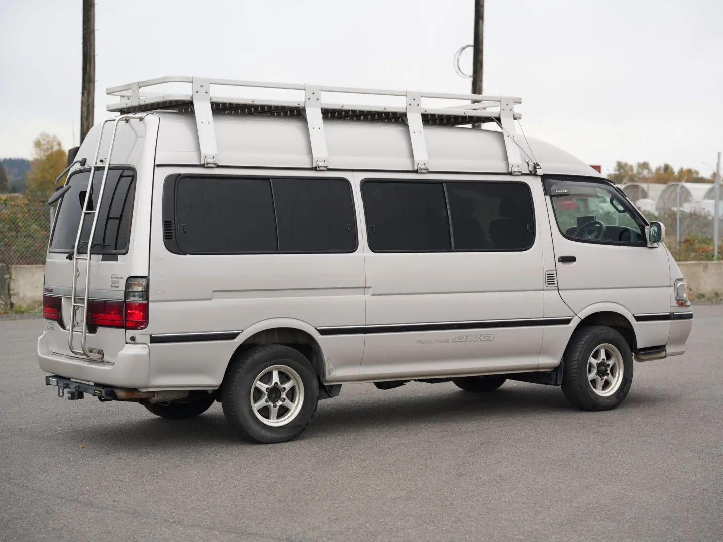 1996 Toyota HiAce Camper