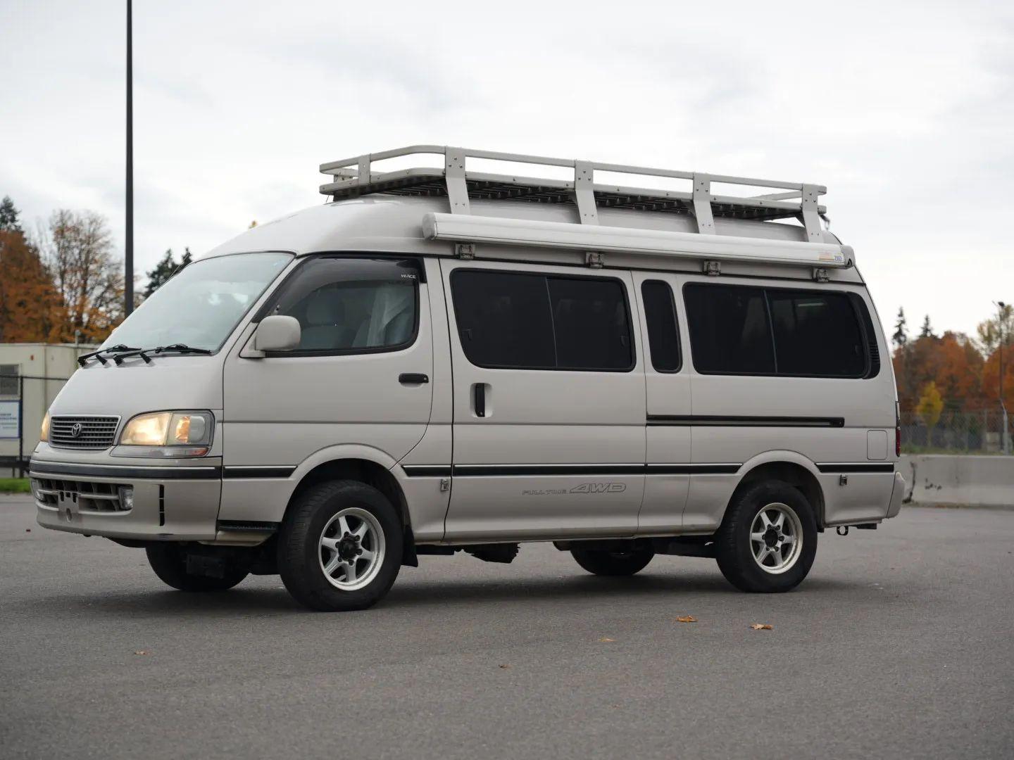 1996 Toyota HiAce Camper
