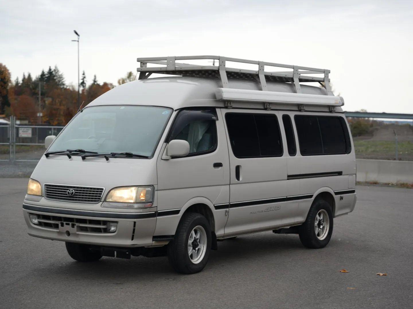 1996 Toyota HiAce Camper