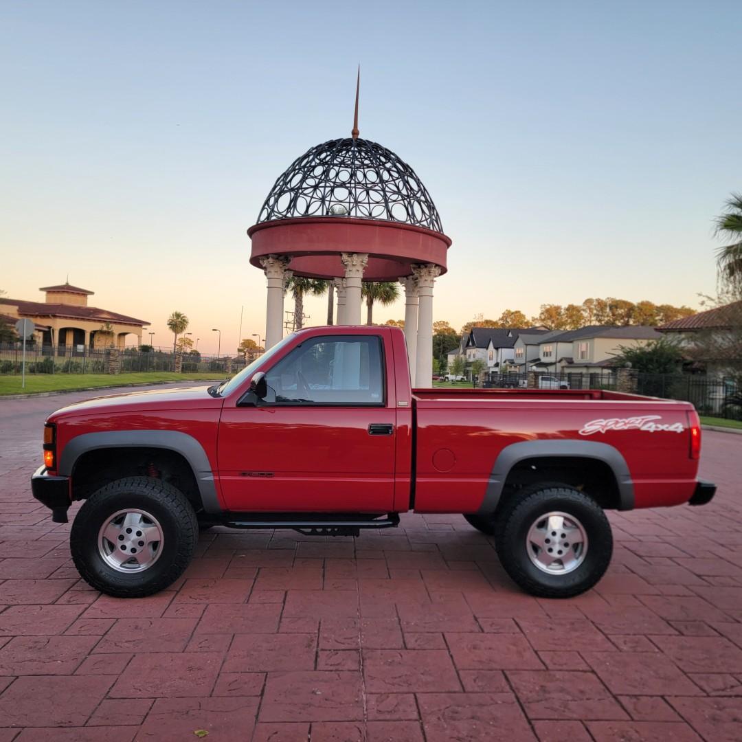 1992 Chevy K1500 4×4 Sport - 2
