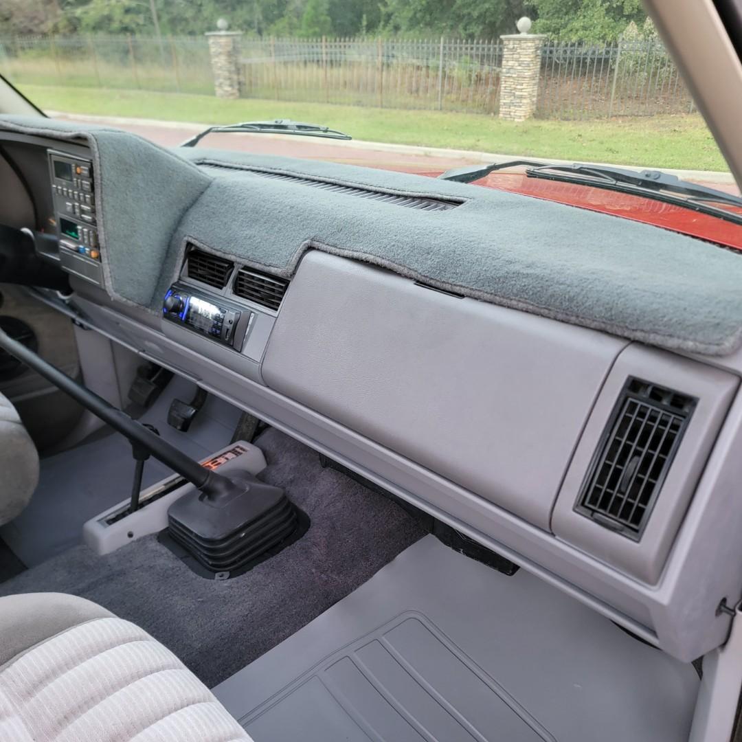 1992 Chevy K1500 4×4 Sport
