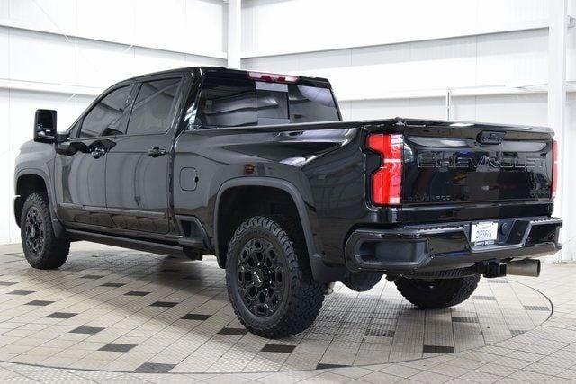 2024 Chevrolet Silverado 2500HD High Country - 2