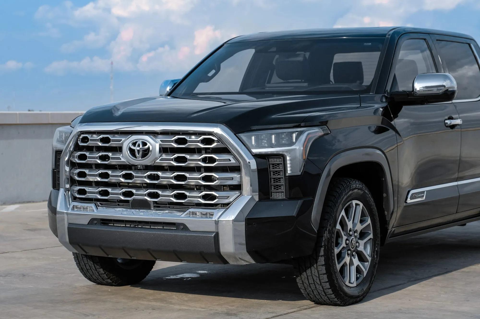 2022 Toyota Tundra 1974 Edition - 2