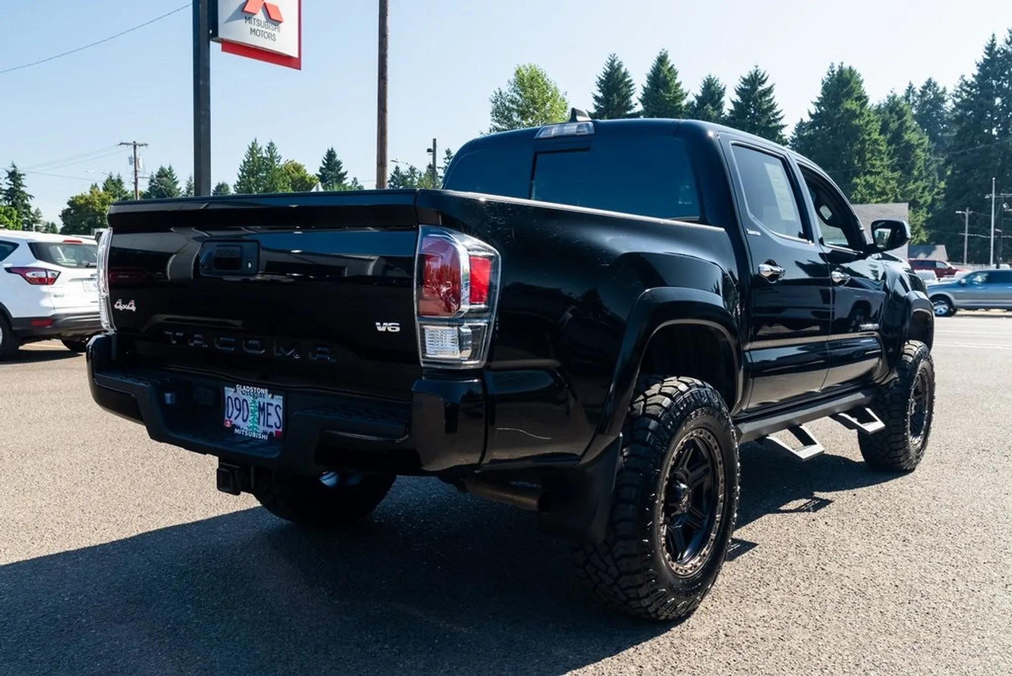 2023 Toyota Tacoma Limited - 5