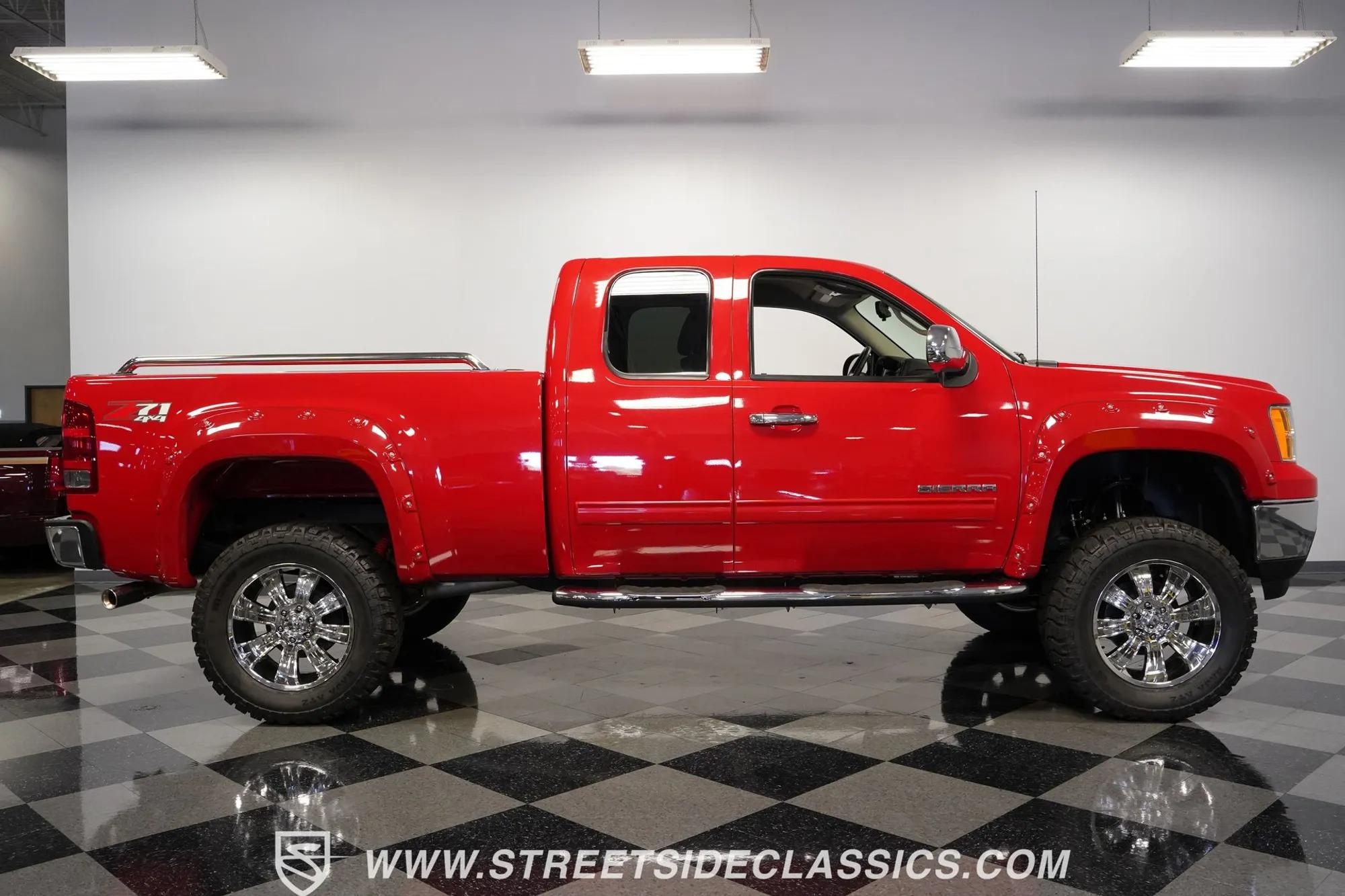 500-Mile 2011 GMC Sierra 1500 Z71 4×4