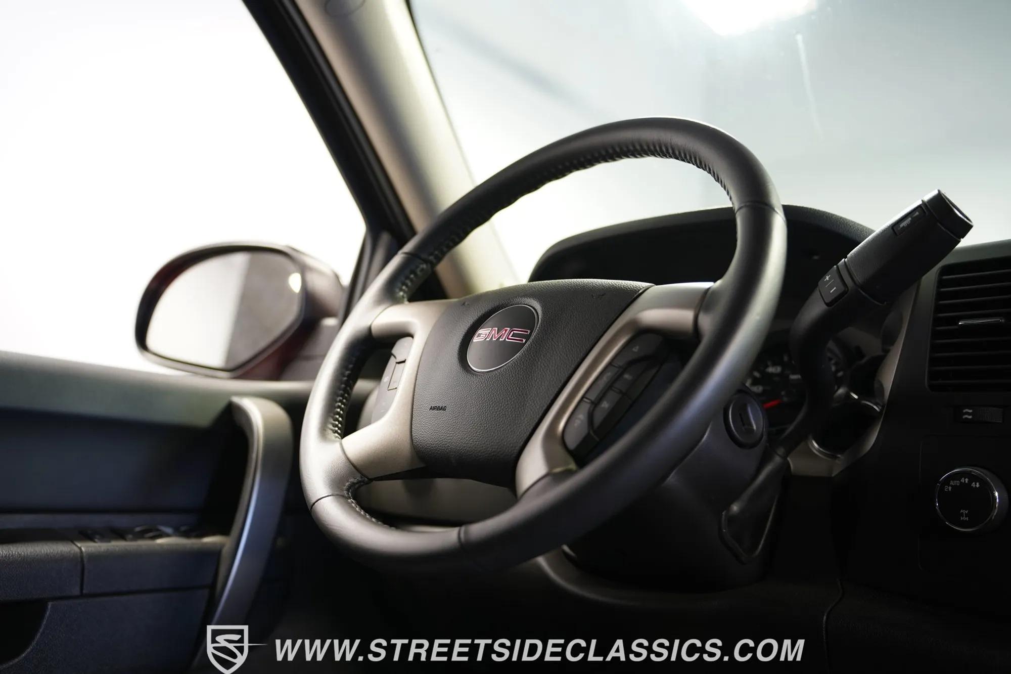 500-Mile 2011 GMC Sierra 1500 Z71 4×4