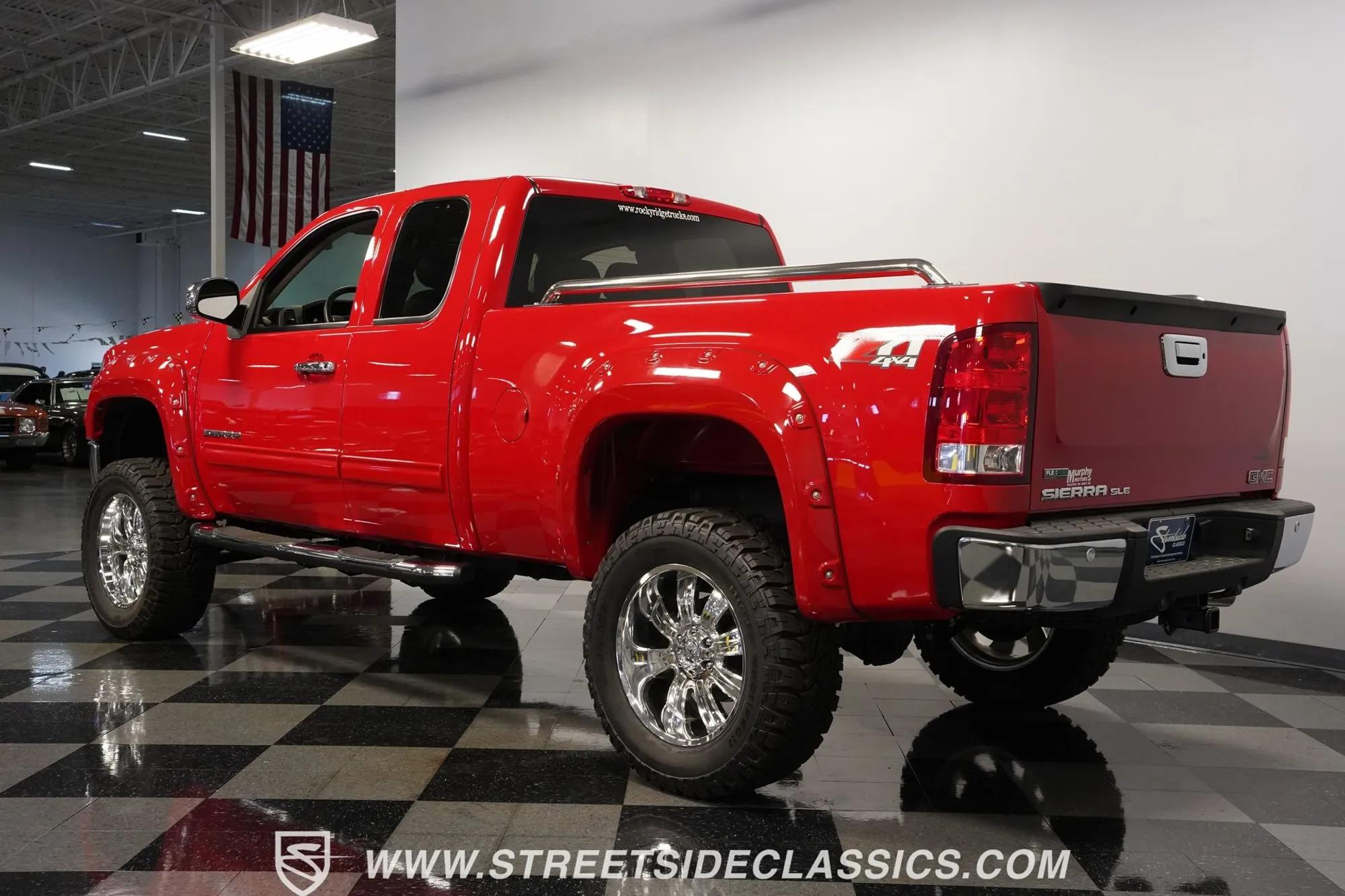 500-Mile 2011 GMC Sierra 1500 Z71 4×4 - 4