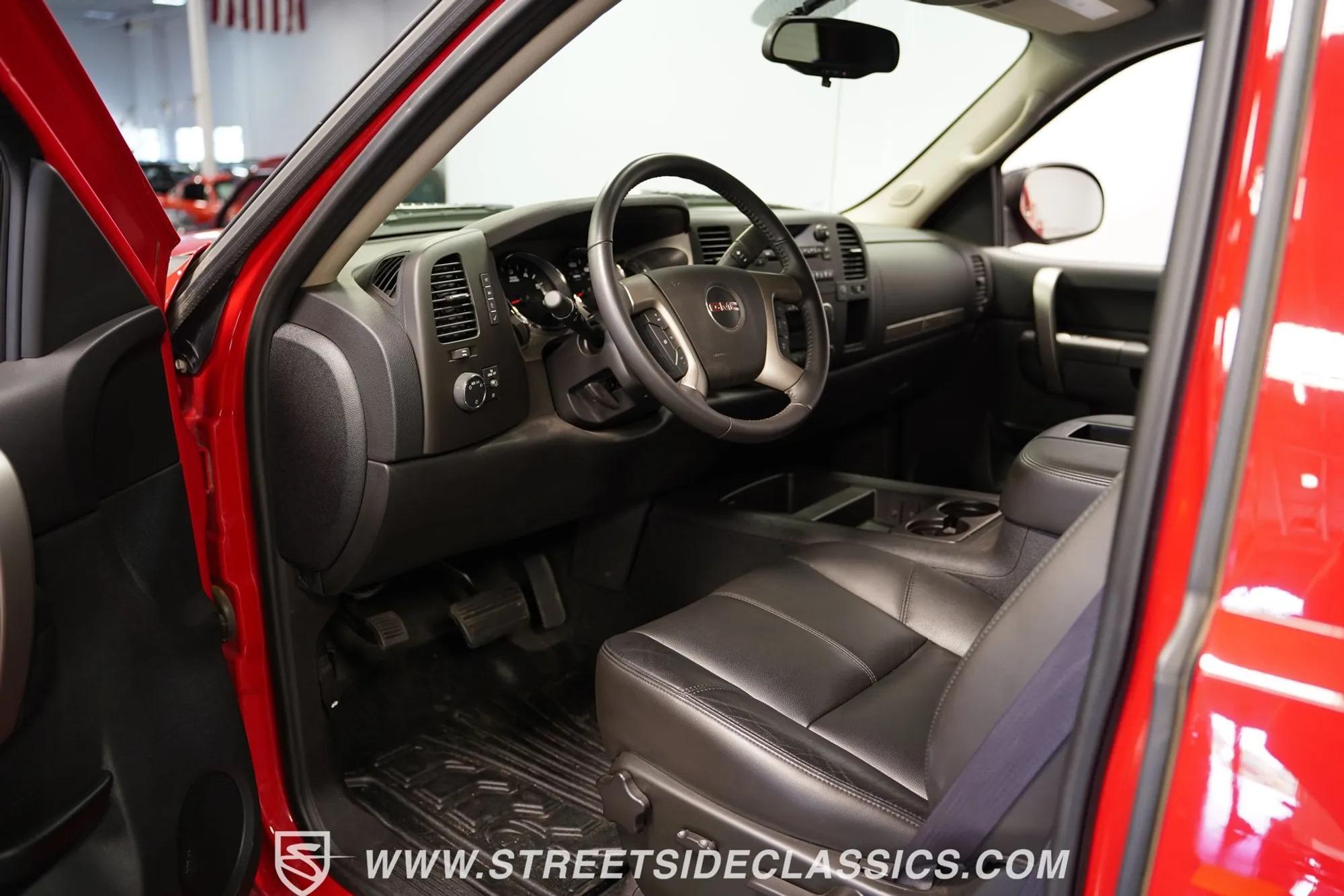 500-Mile 2011 GMC Sierra 1500 Z71 4×4