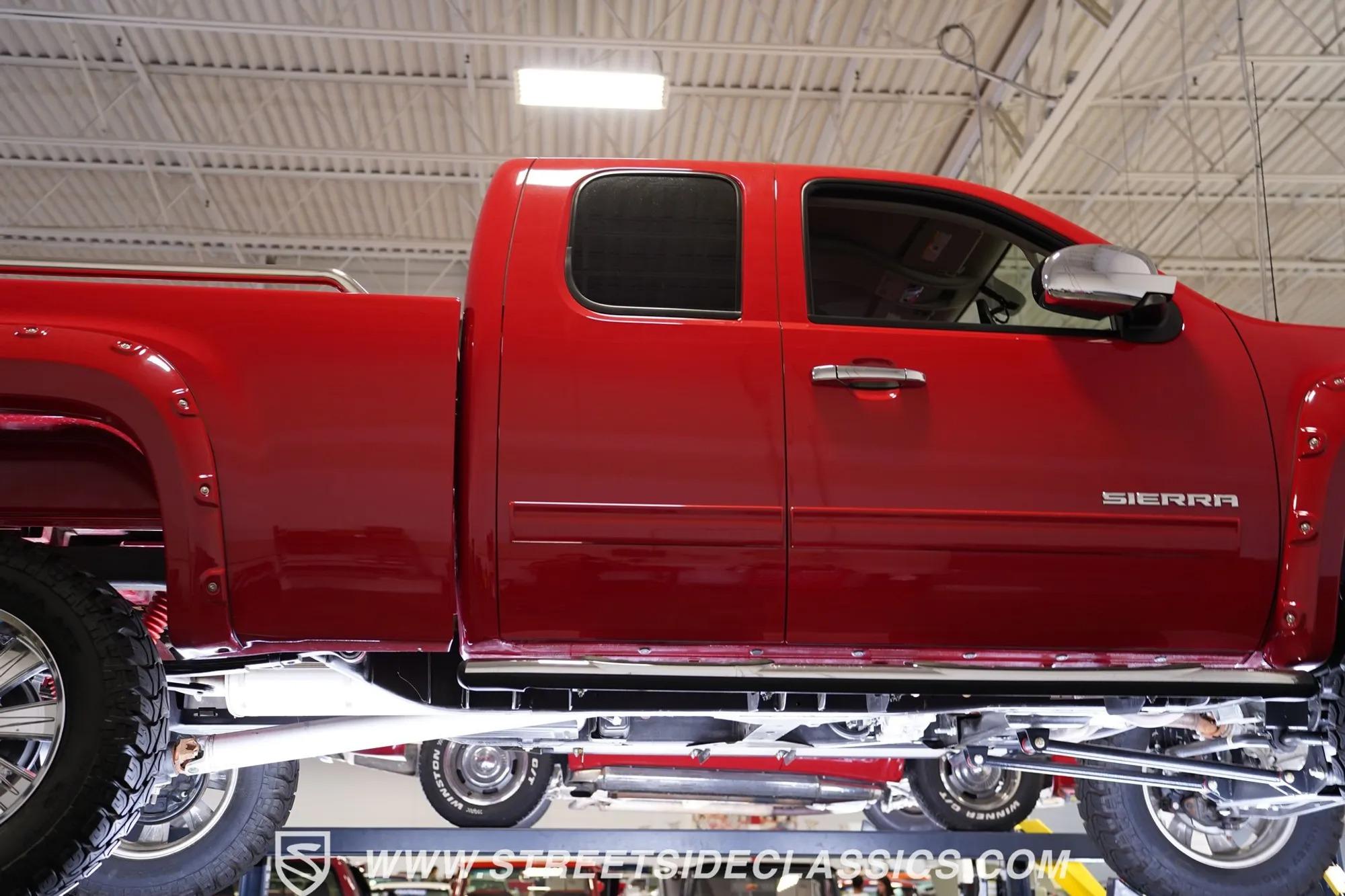 500-Mile 2011 GMC Sierra 1500 Z71 4×4