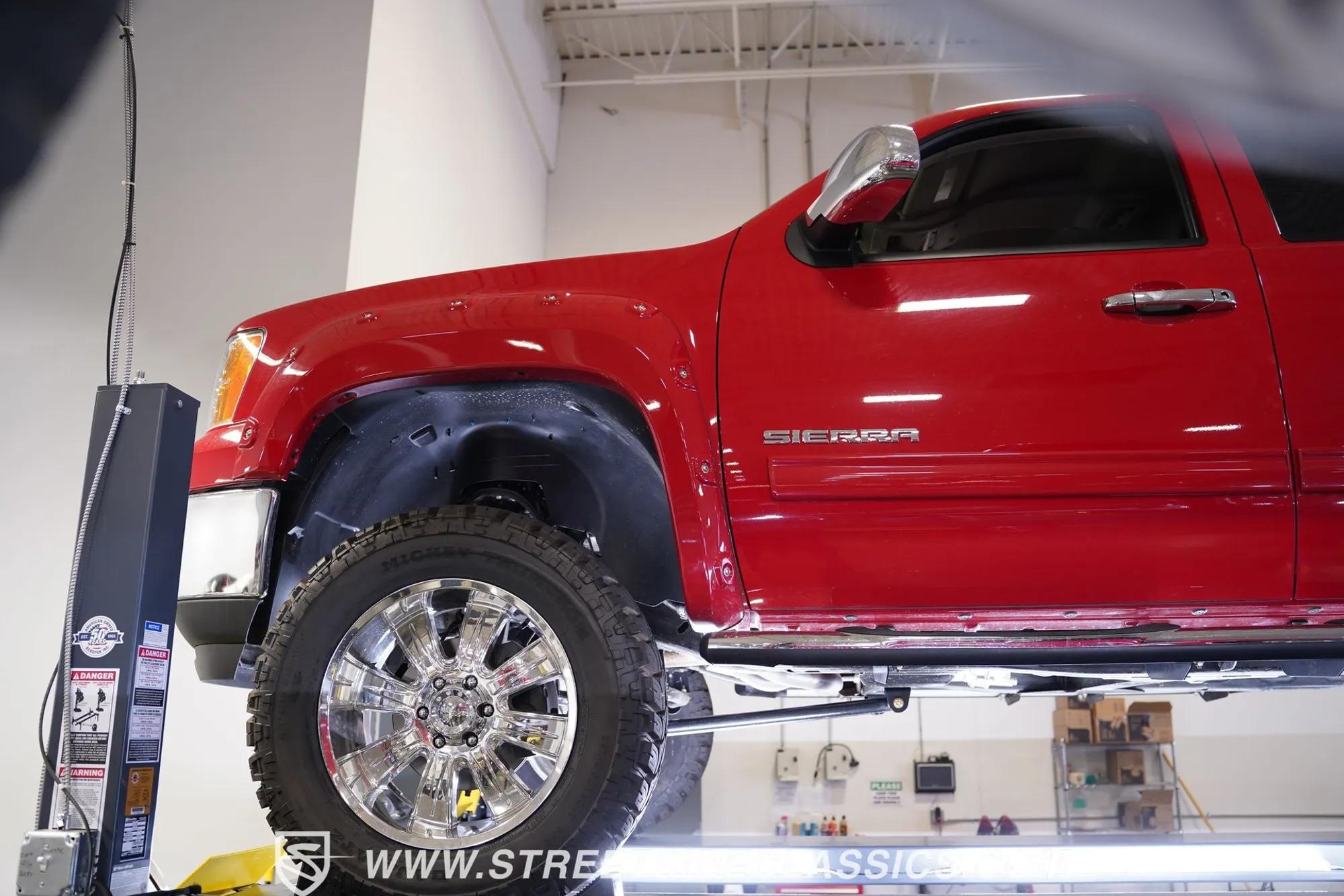 500-Mile 2011 GMC Sierra 1500 Z71 4×4