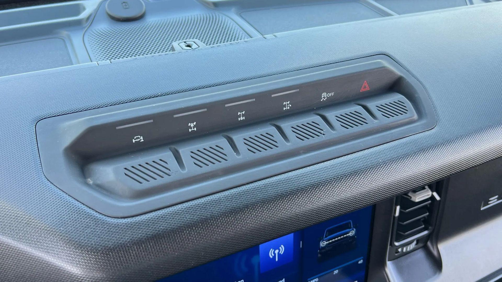 2021 Ford Bronco First Edition Advanced