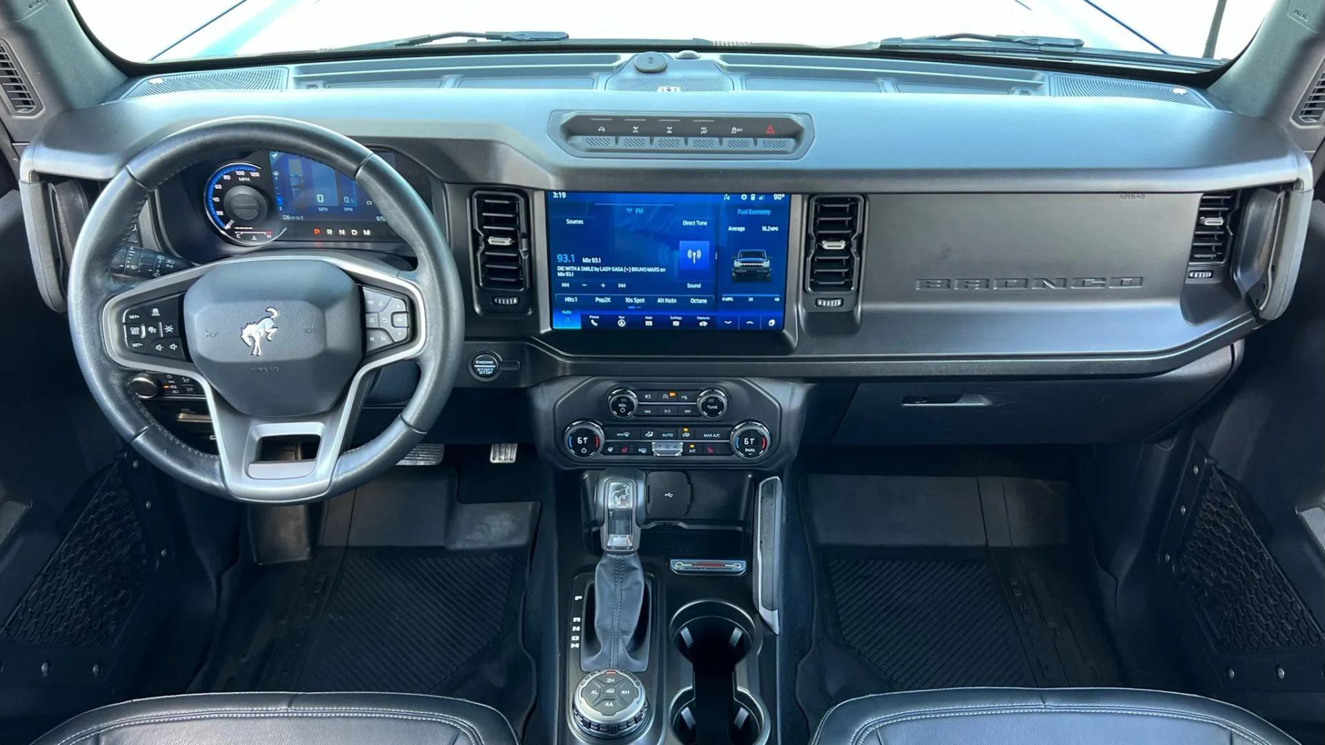 2021 Ford Bronco First Edition Advanced