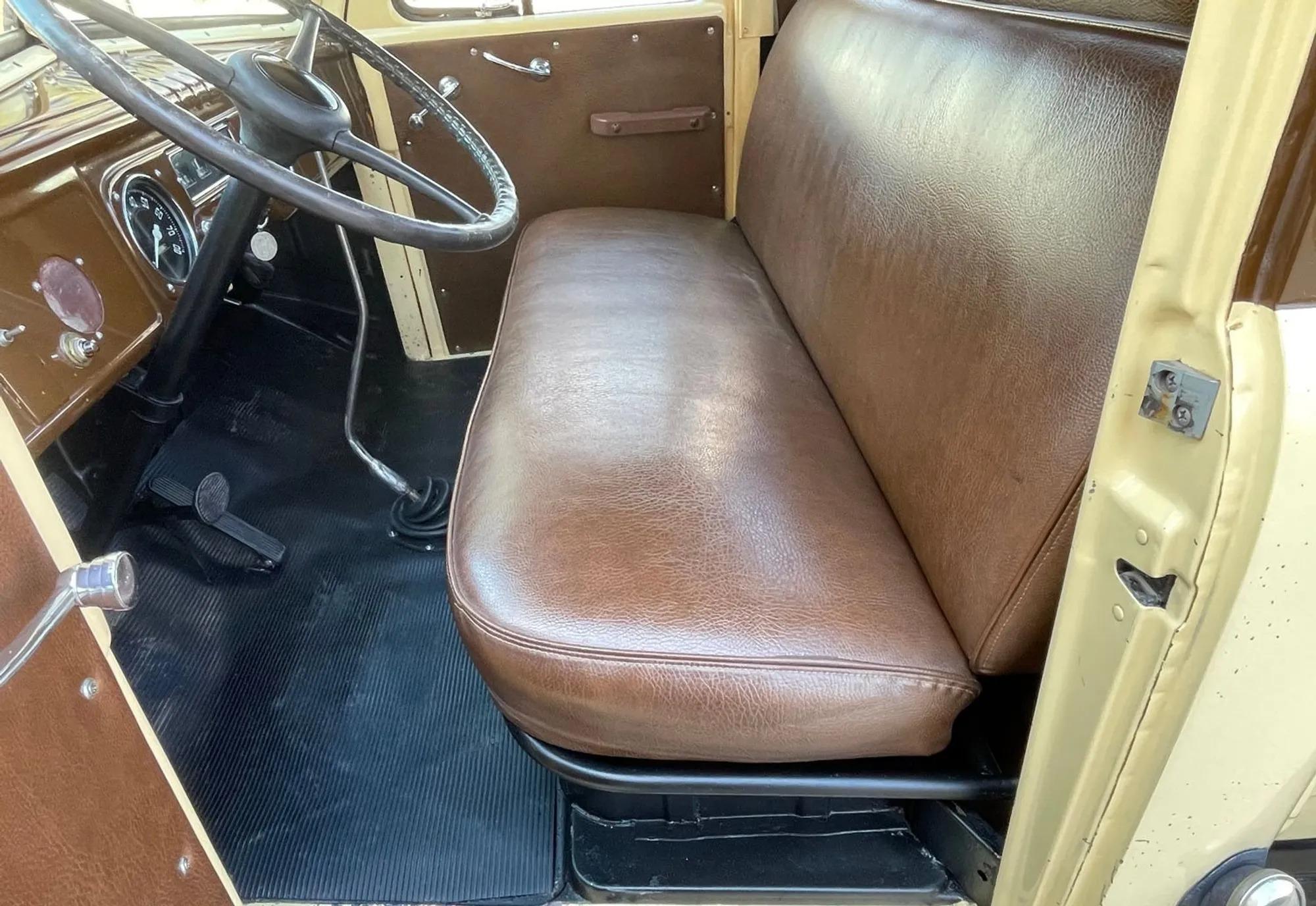 1950 Dodge B2 1/2-Ton Pick-Up