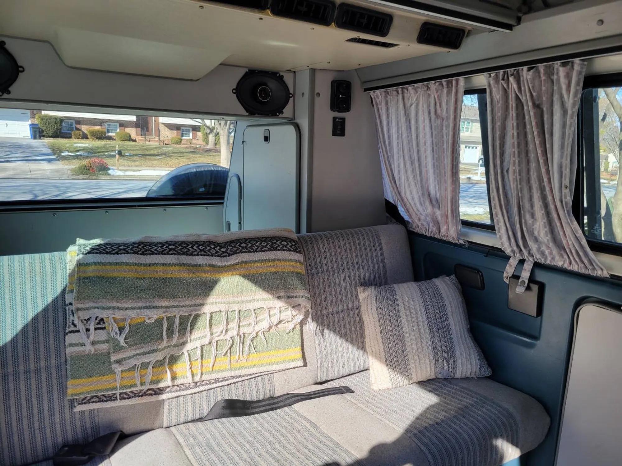 1987 Volkswagen Vanagon Westfalia Weekender