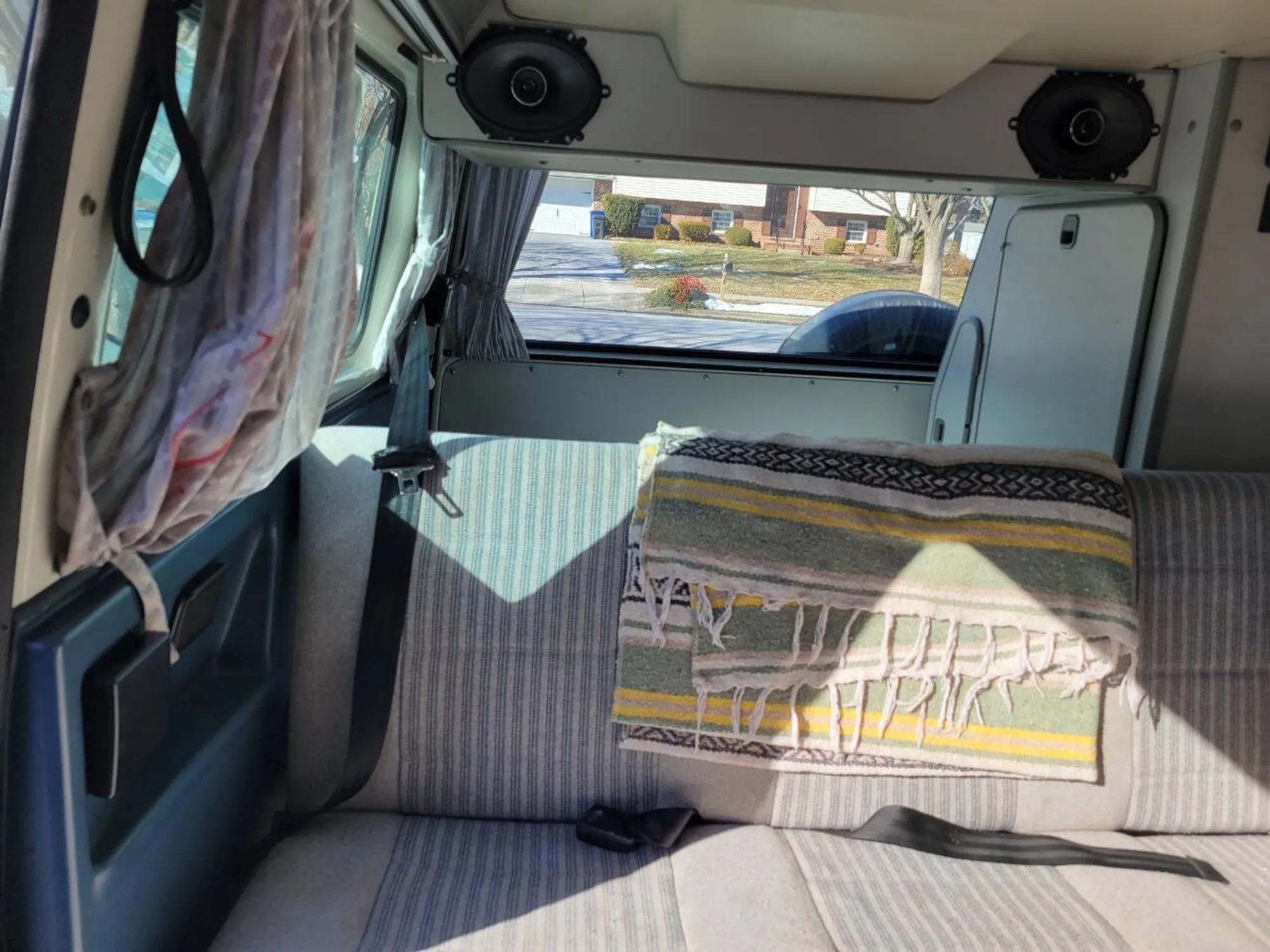 1987 Volkswagen Vanagon Westfalia Weekender