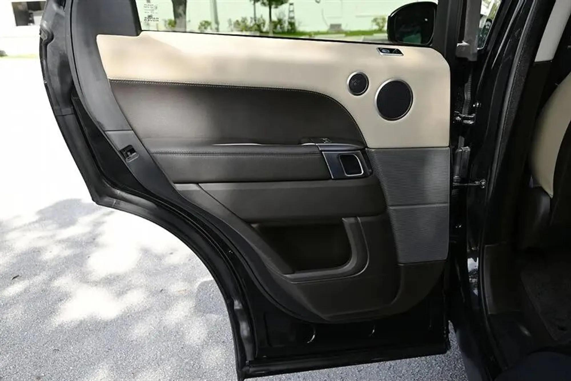 2020 Land Rover Range Rover Sport