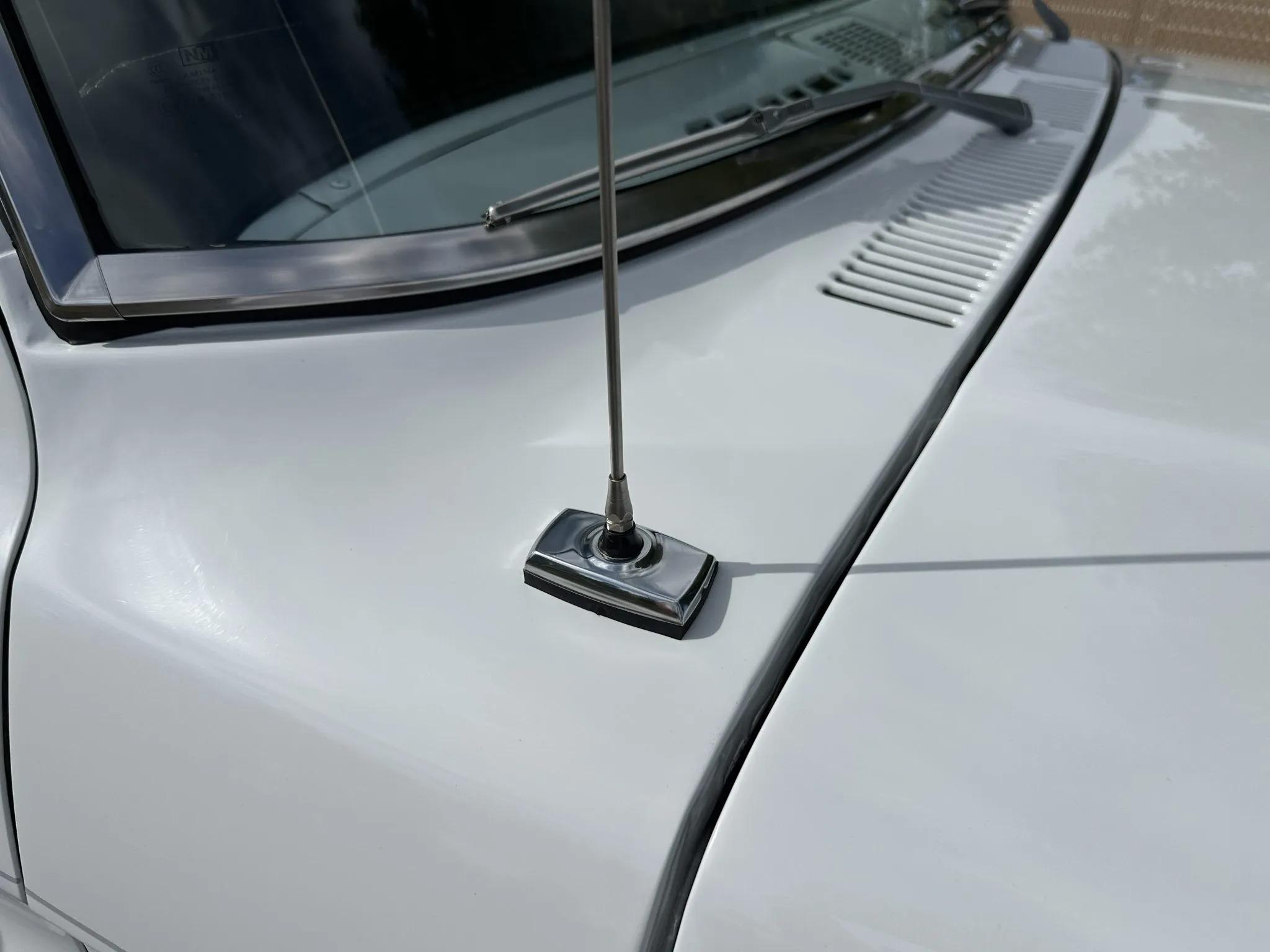 Modified 1975 Ford F-250 SuperCab 4×4