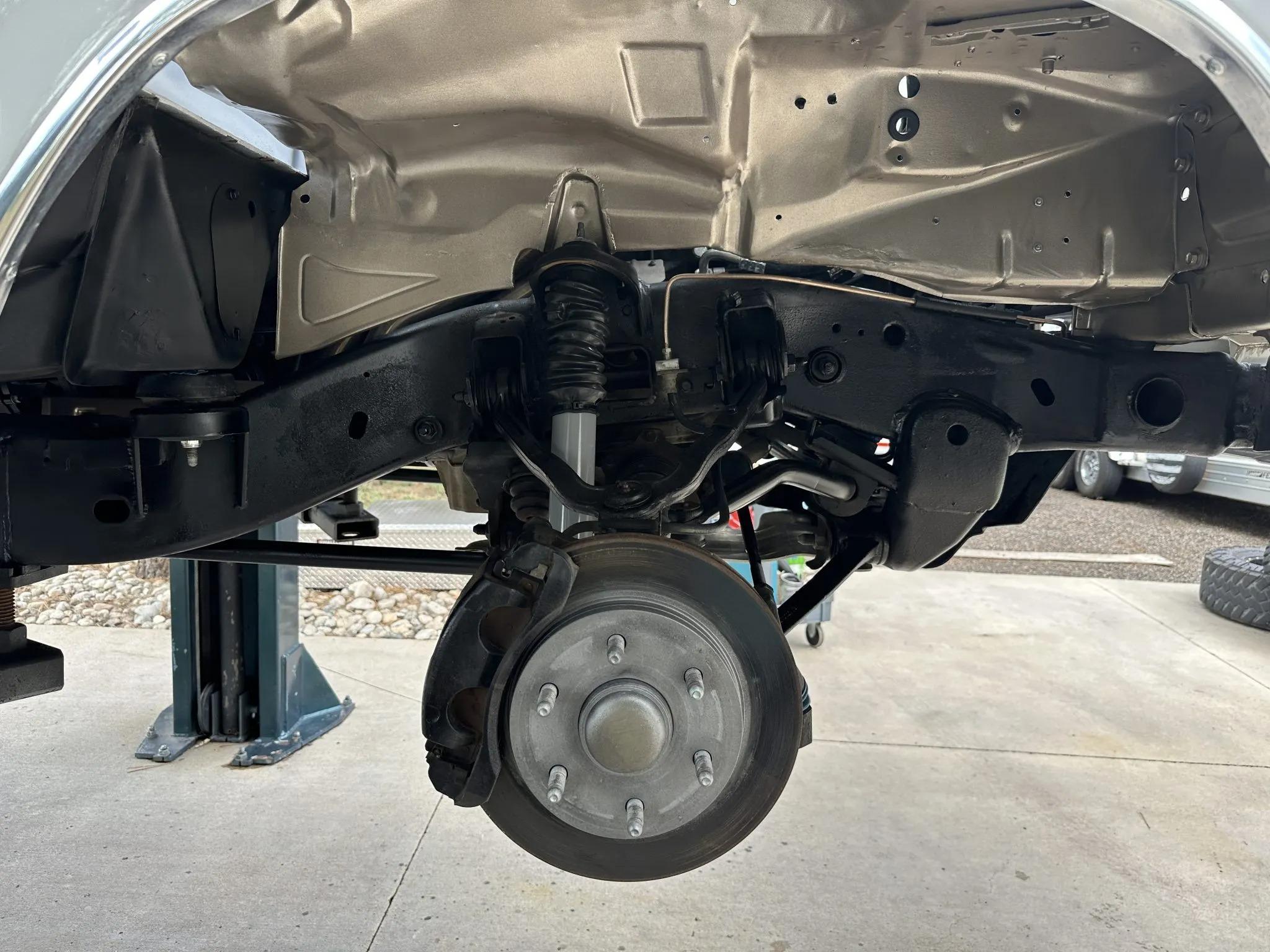 Modified 1975 Ford F-250 SuperCab 4×4