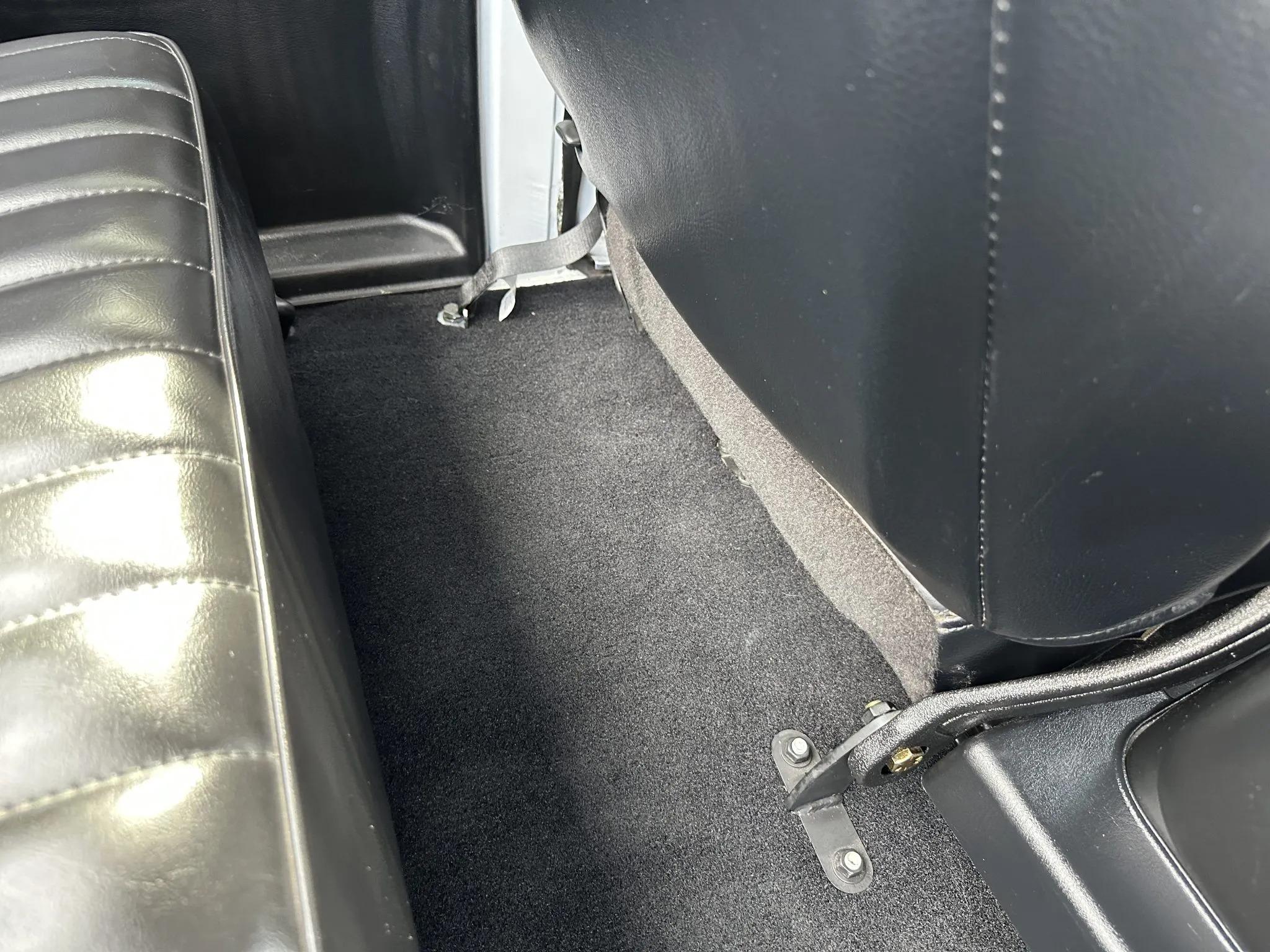 Modified 1975 Ford F-250 SuperCab 4×4