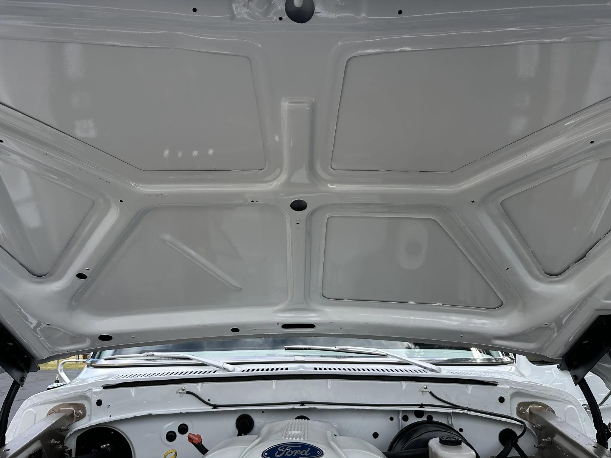 Modified 1975 Ford F-250 SuperCab 4×4