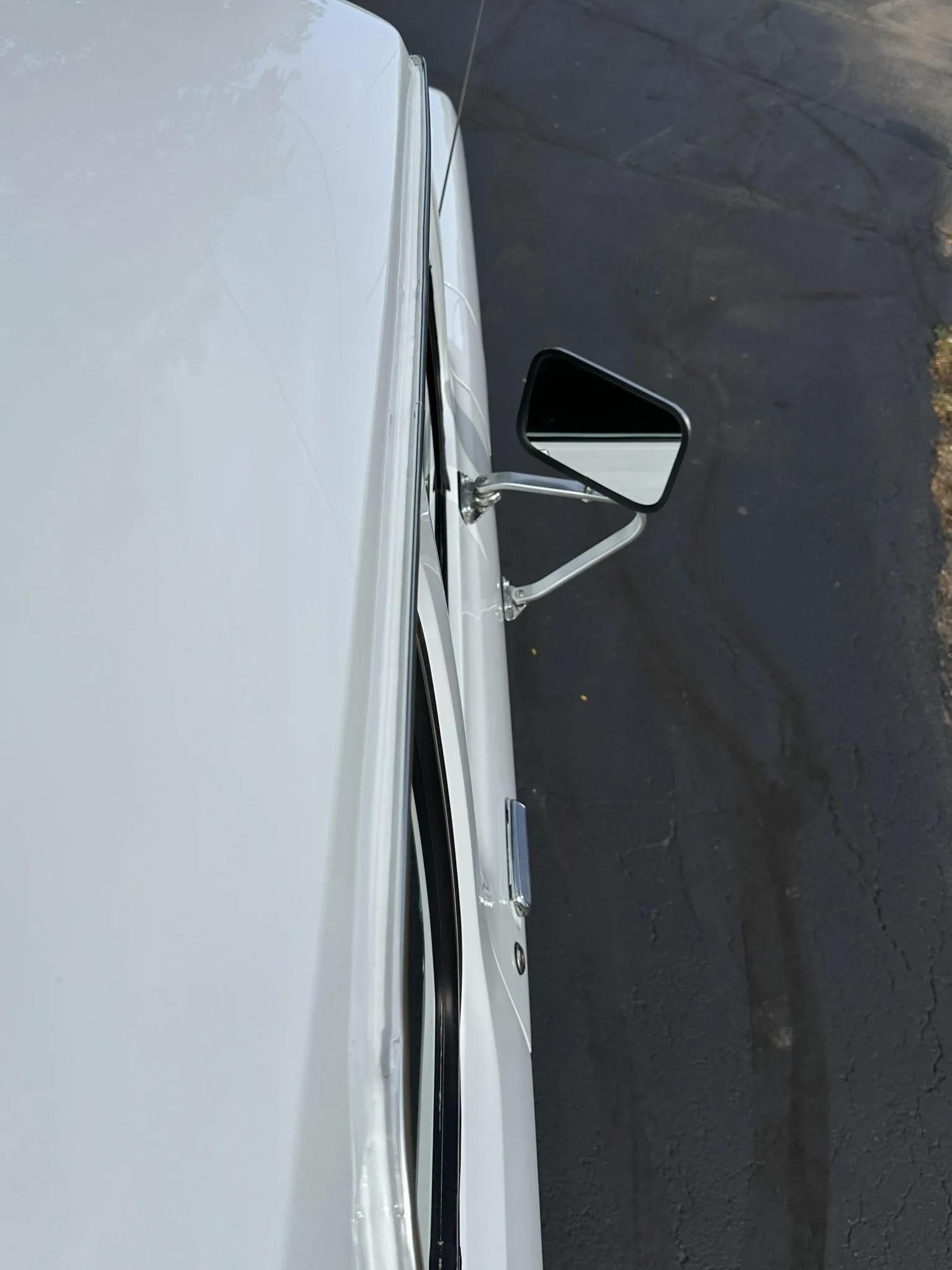 Modified 1975 Ford F-250 SuperCab 4×4