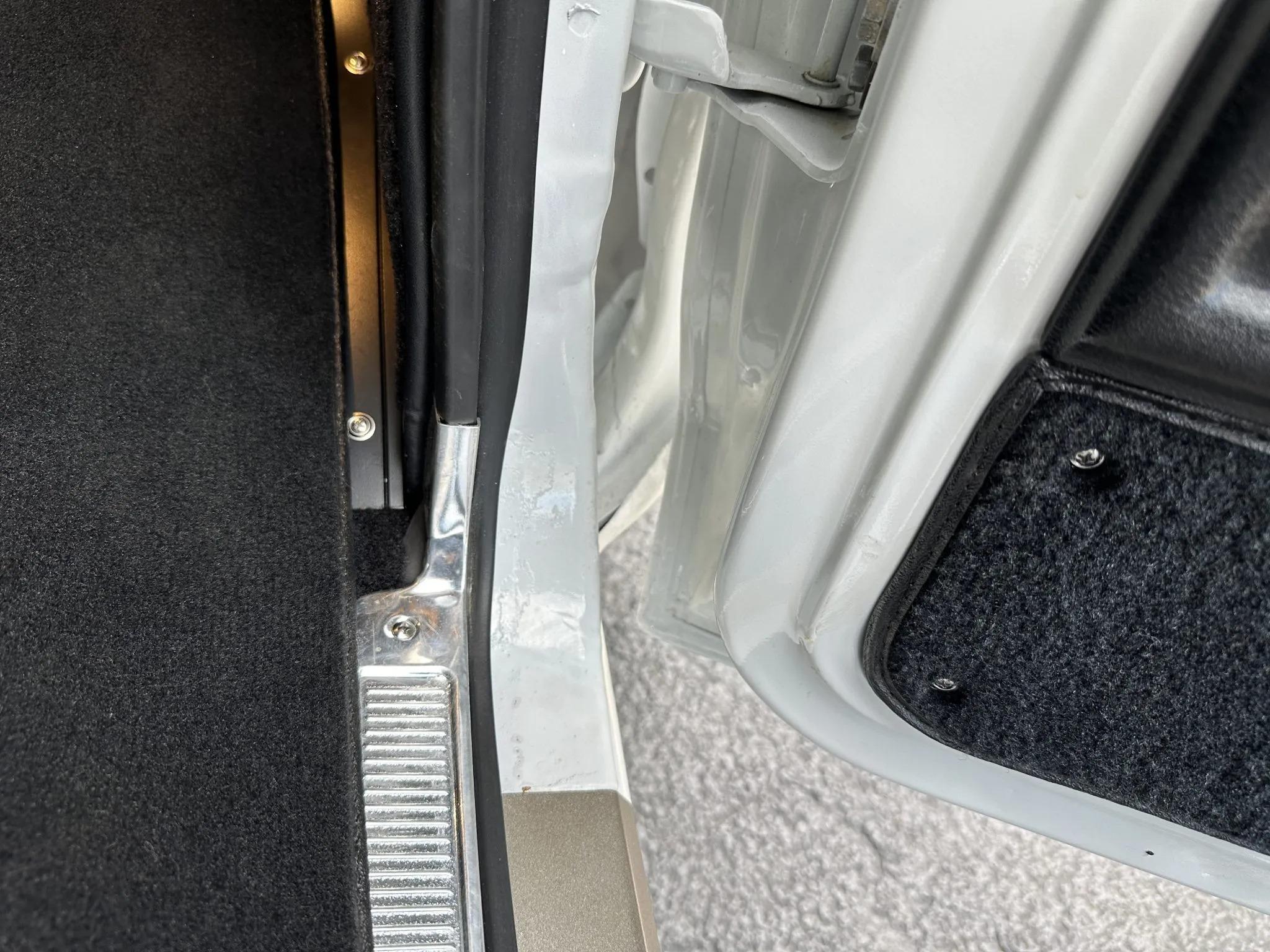 Modified 1975 Ford F-250 SuperCab 4×4