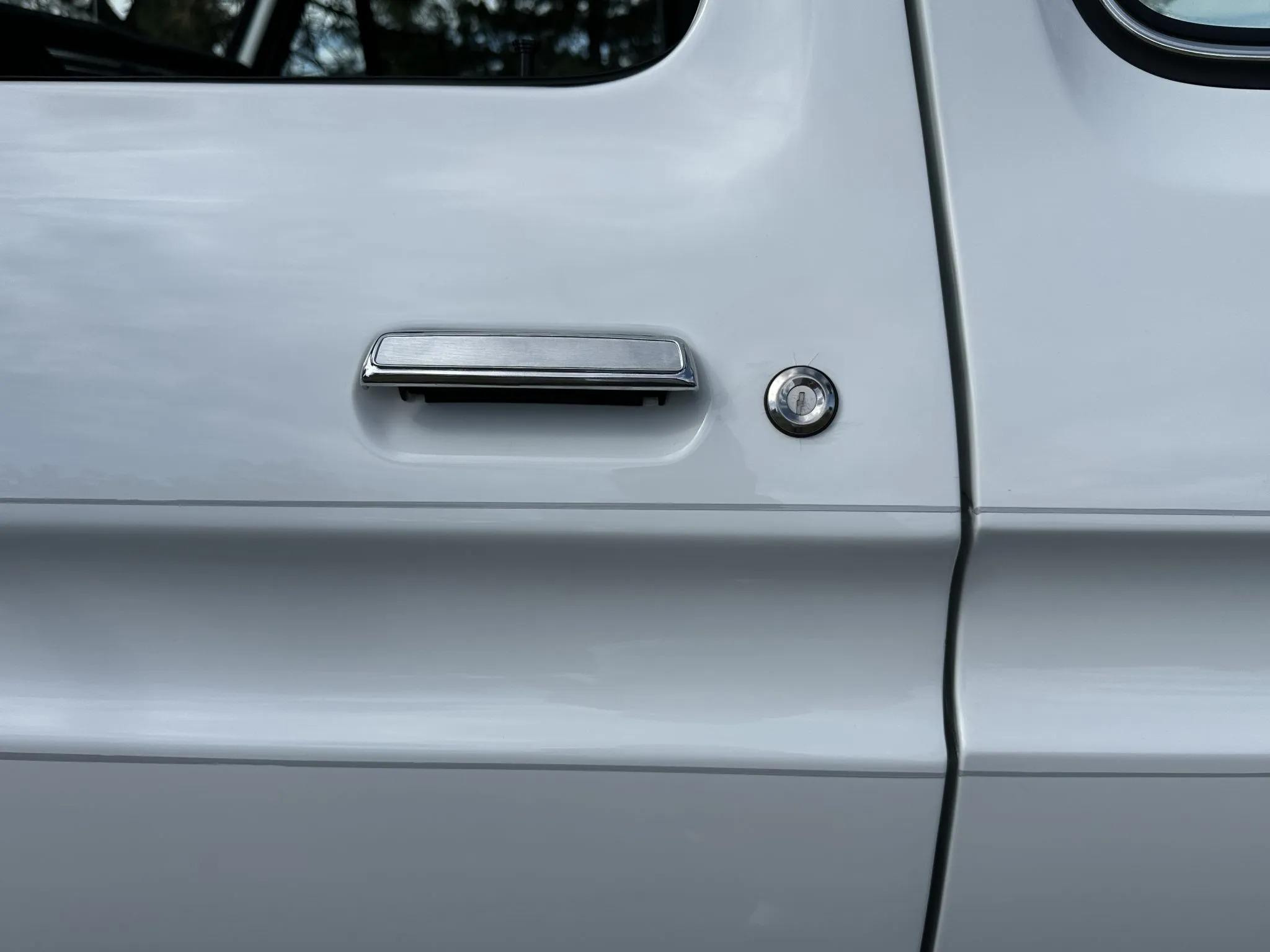 Modified 1975 Ford F-250 SuperCab 4×4