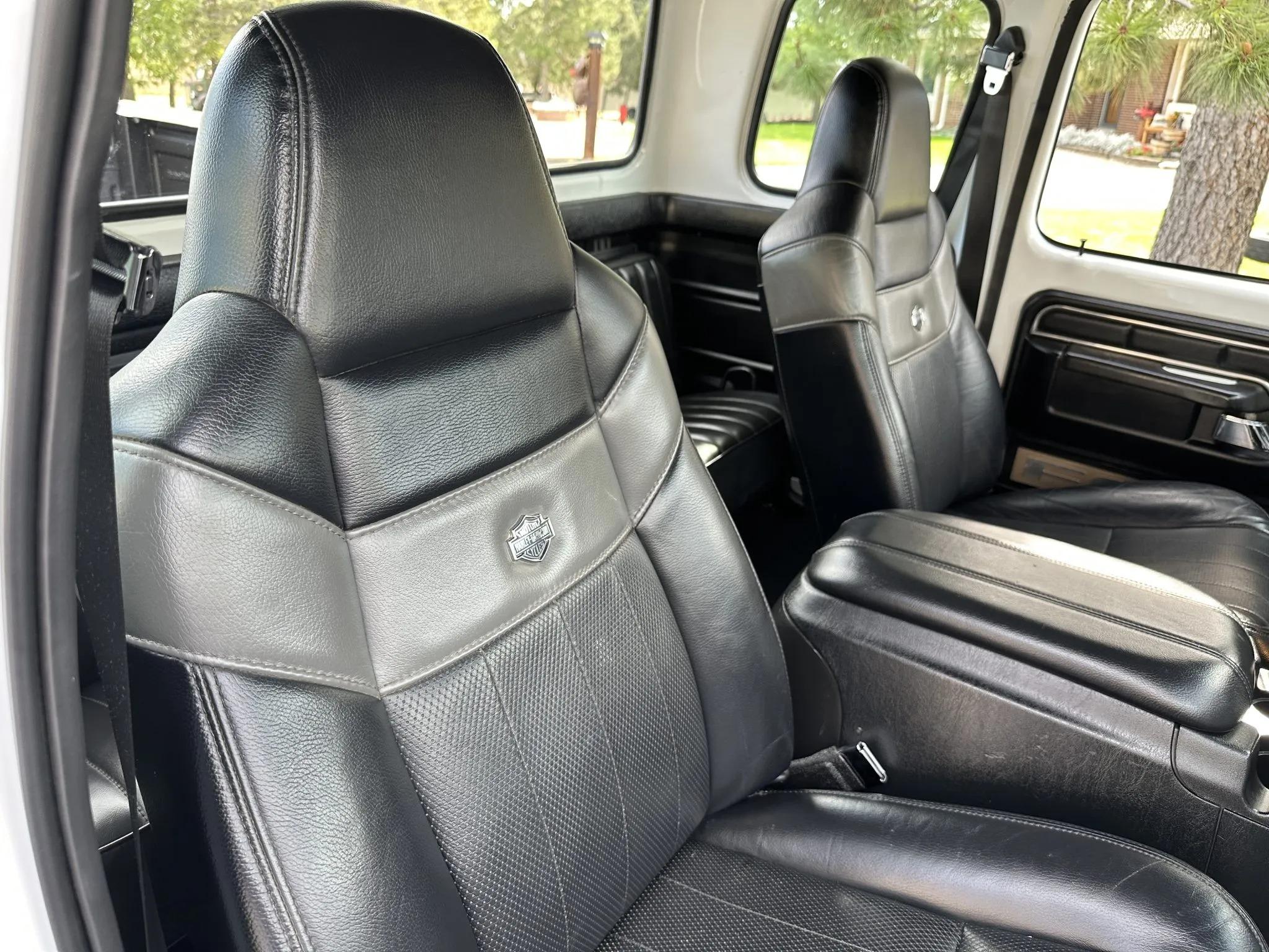 Modified 1975 Ford F-250 SuperCab 4×4