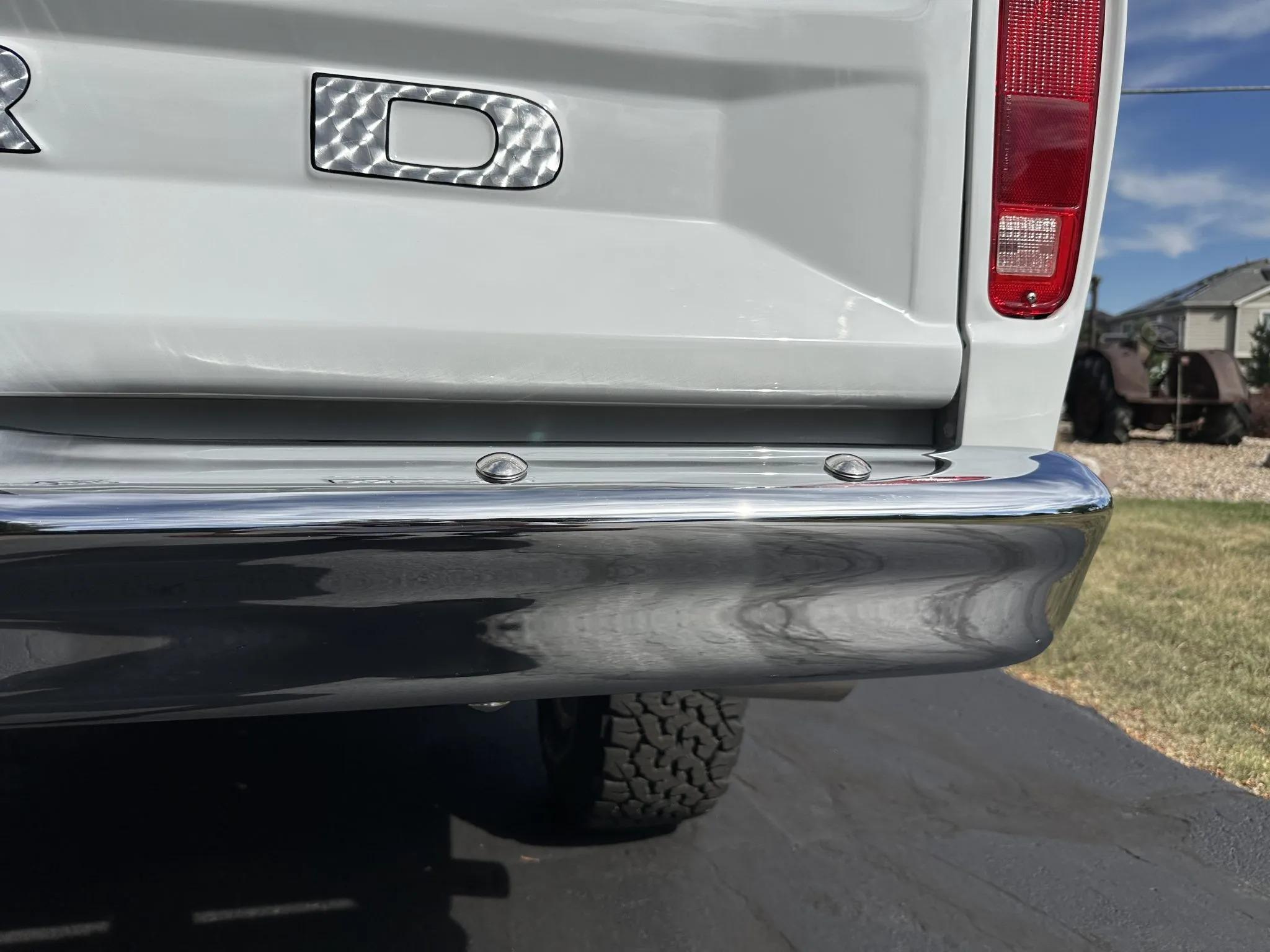 Modified 1975 Ford F-250 SuperCab 4×4