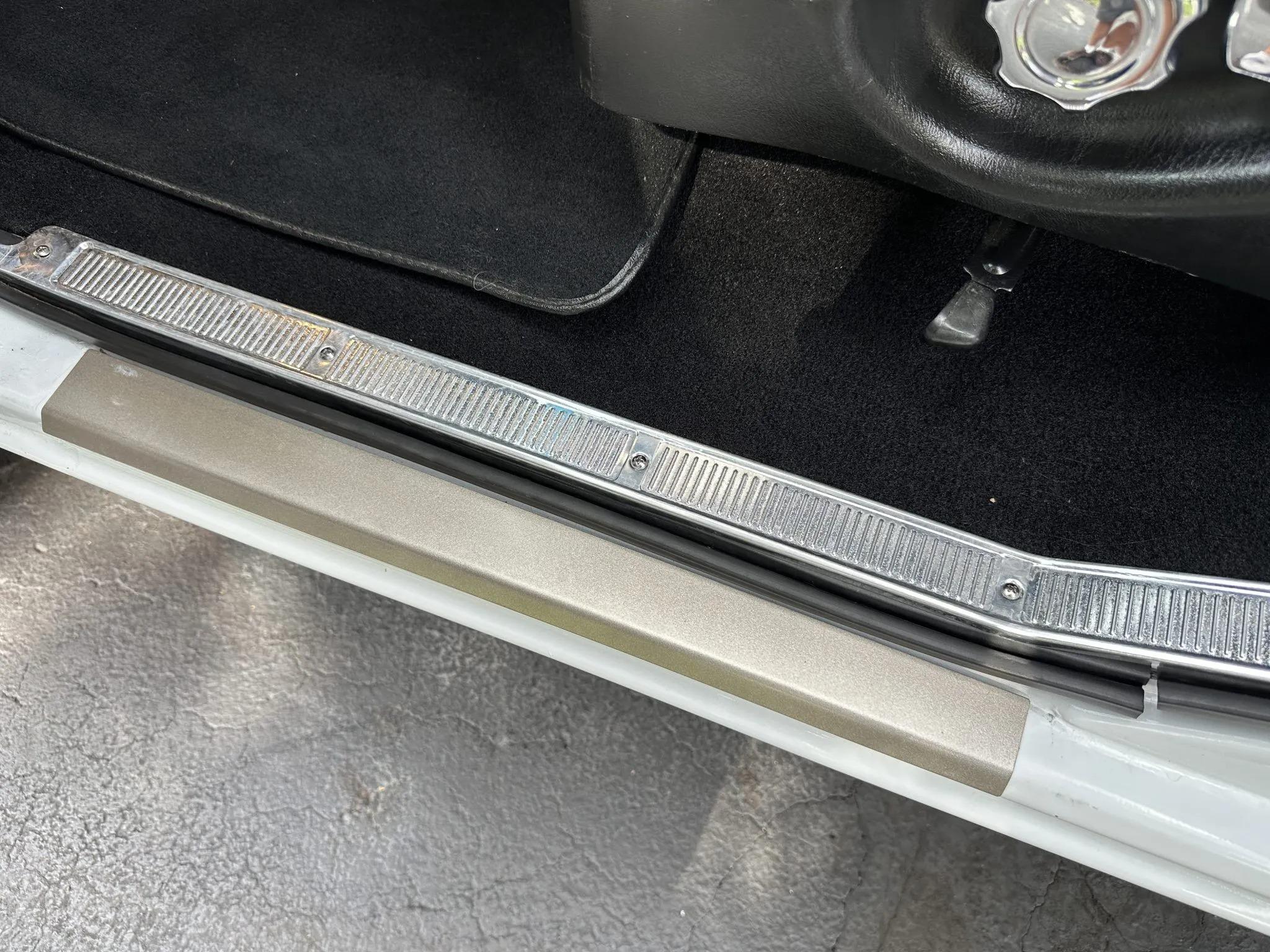 Modified 1975 Ford F-250 SuperCab 4×4