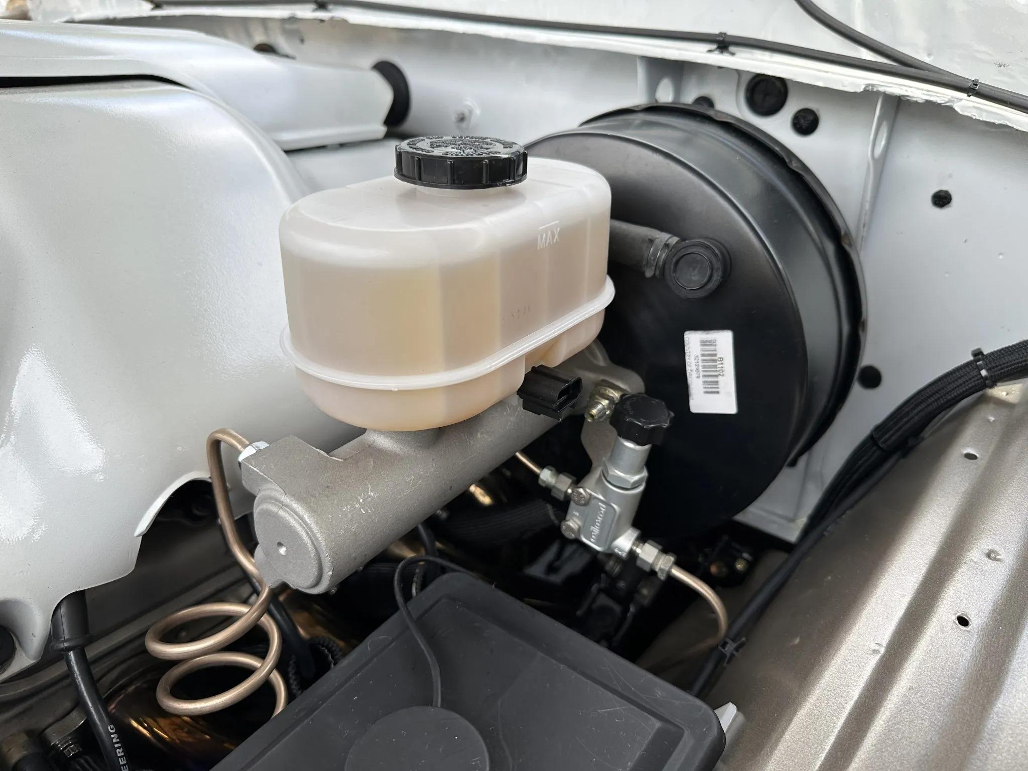 Modified 1975 Ford F-250 SuperCab 4×4