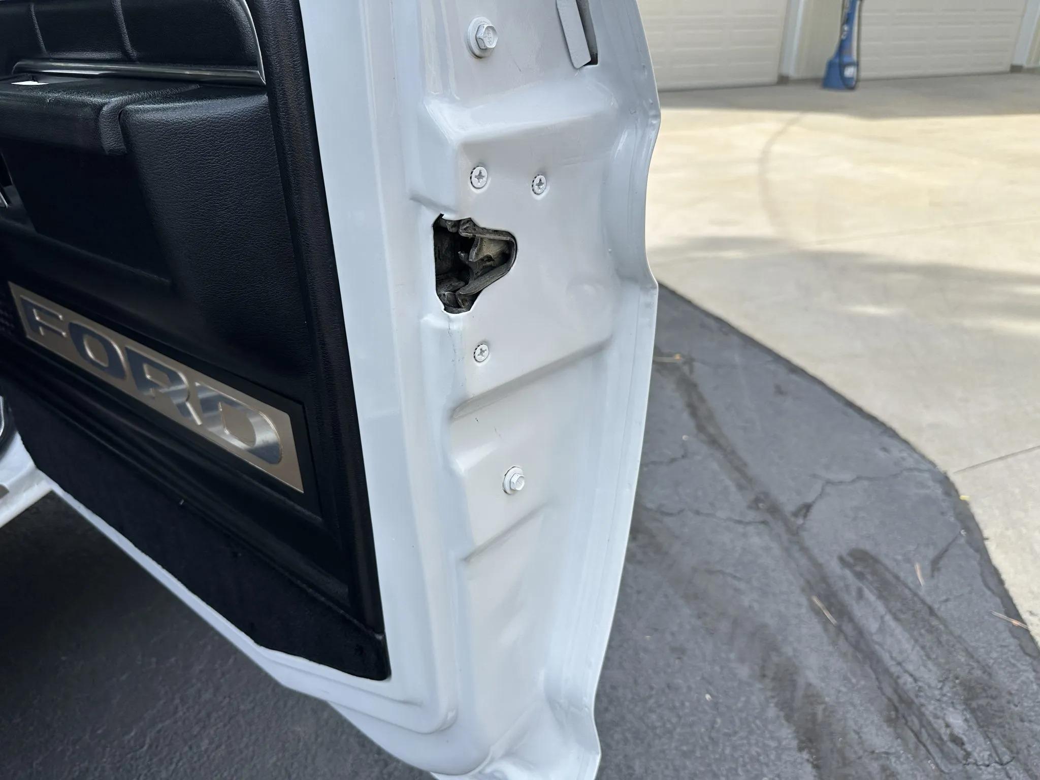 Modified 1975 Ford F-250 SuperCab 4×4