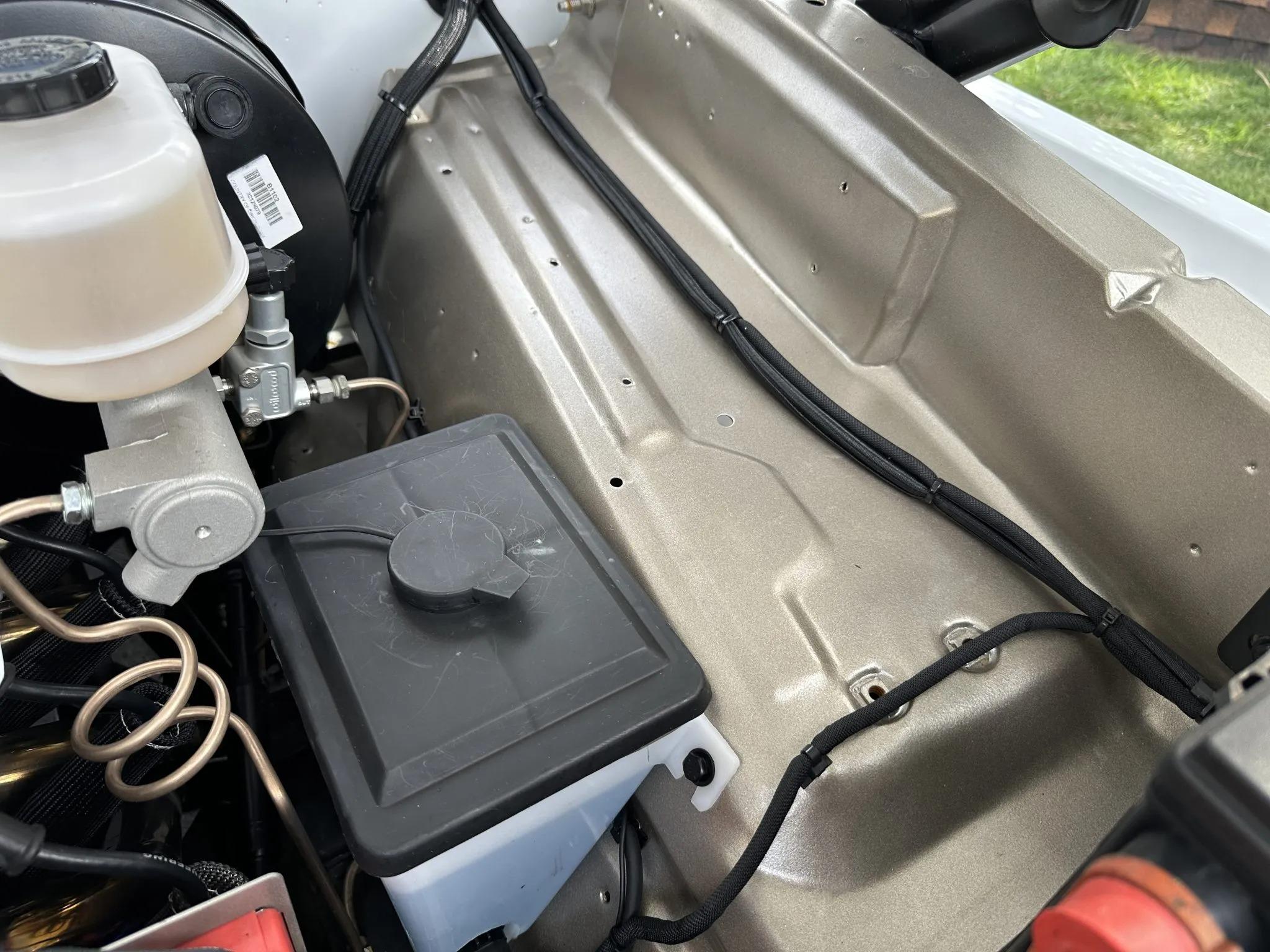 Modified 1975 Ford F-250 SuperCab 4×4