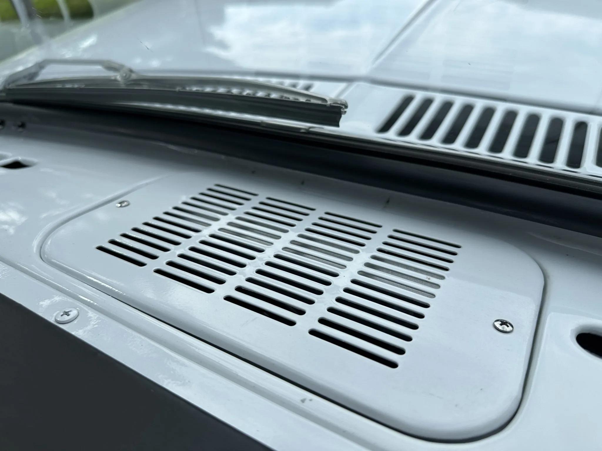 Modified 1975 Ford F-250 SuperCab 4×4