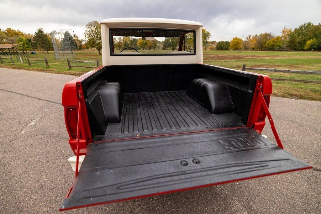 1966 Ford Bronco - 4
