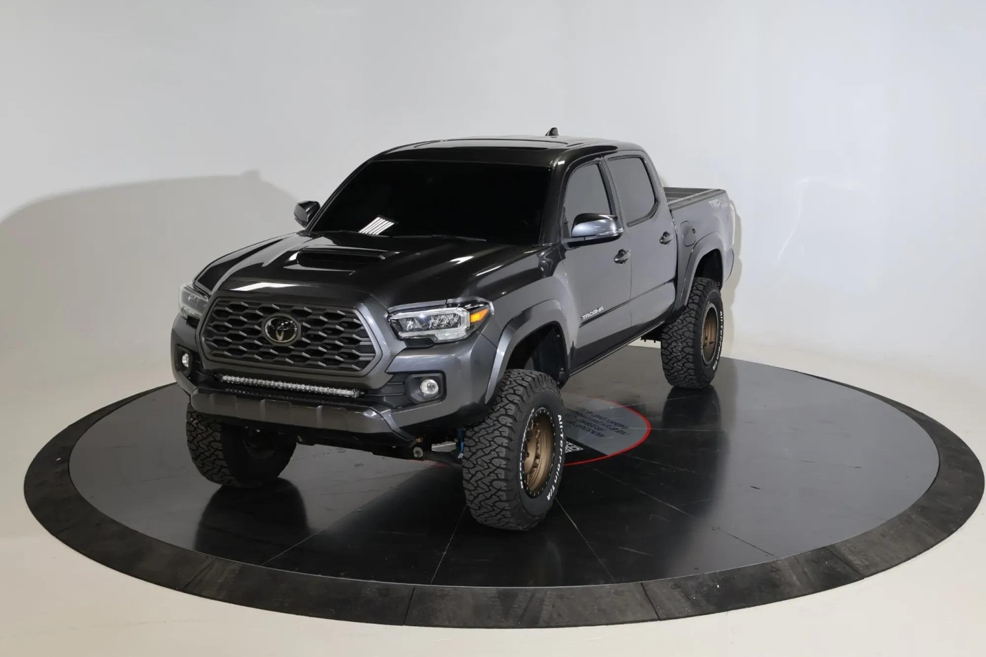 2021 Toyota Tacoma TRD Sport - 5